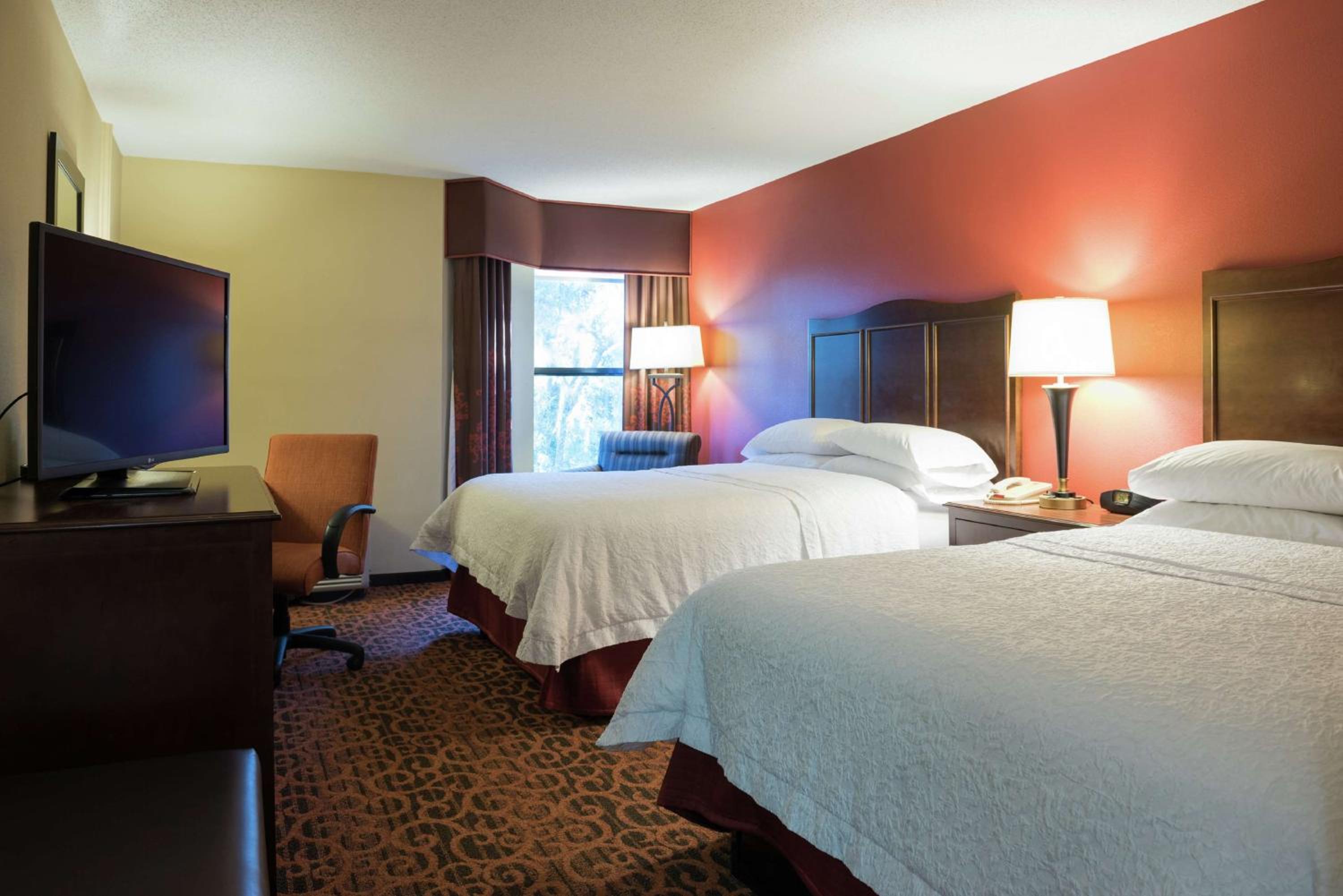 One-Bedroom Suite with Two Queen Beds and Sofa Bed - Non-Smoking