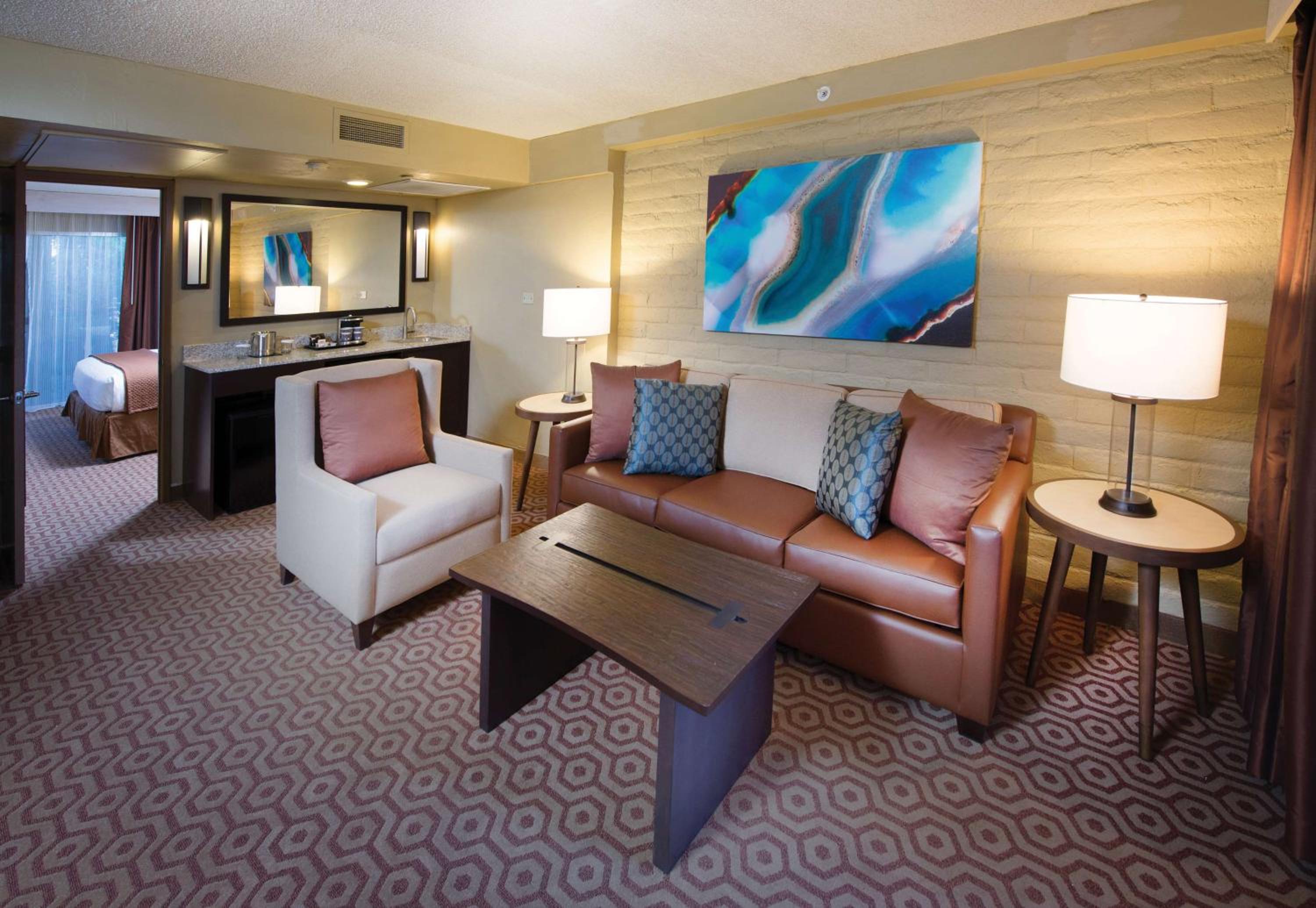 King Suite - Photo 3