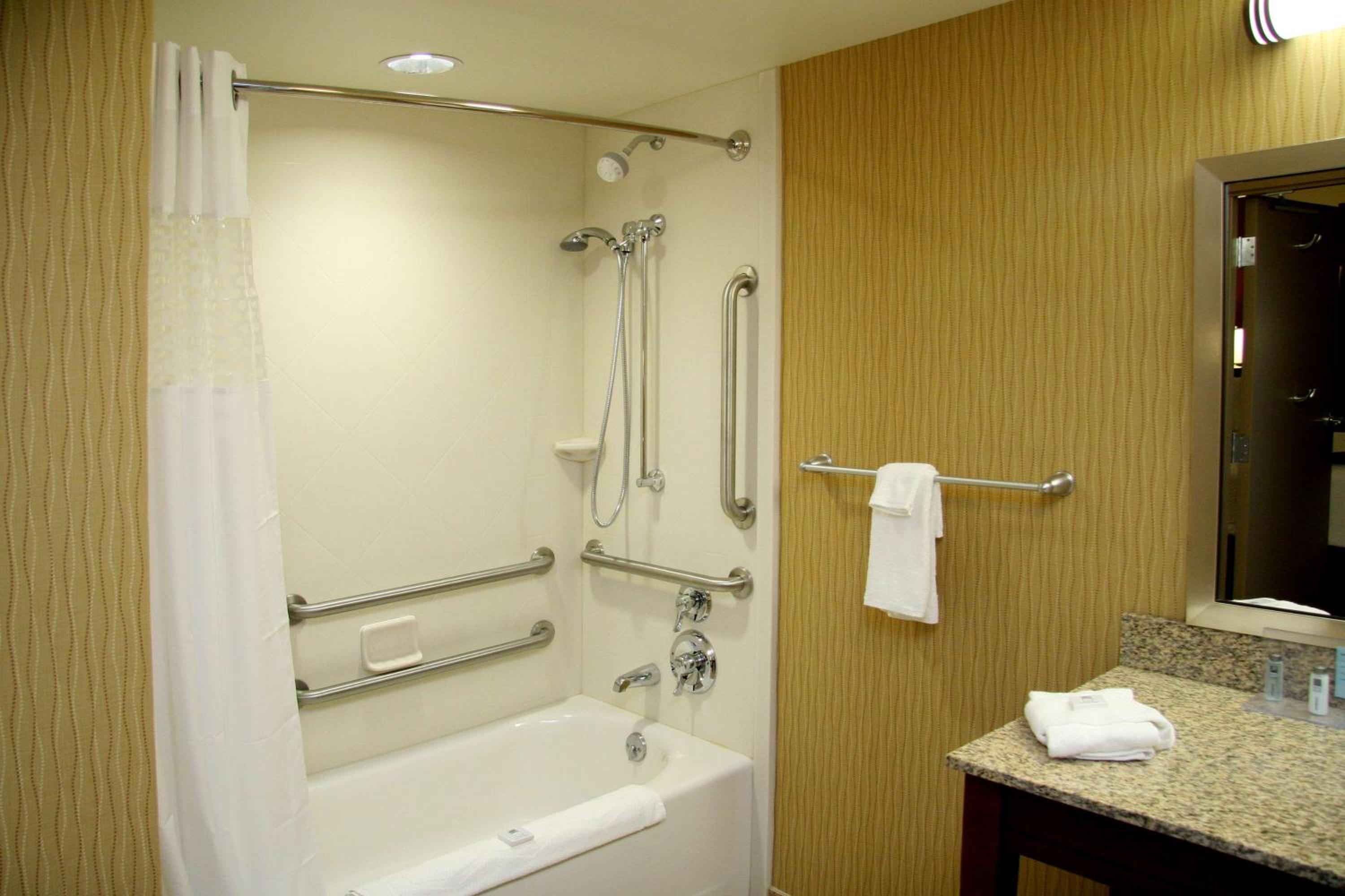 King Room - Mobility Access/Non-Smoking