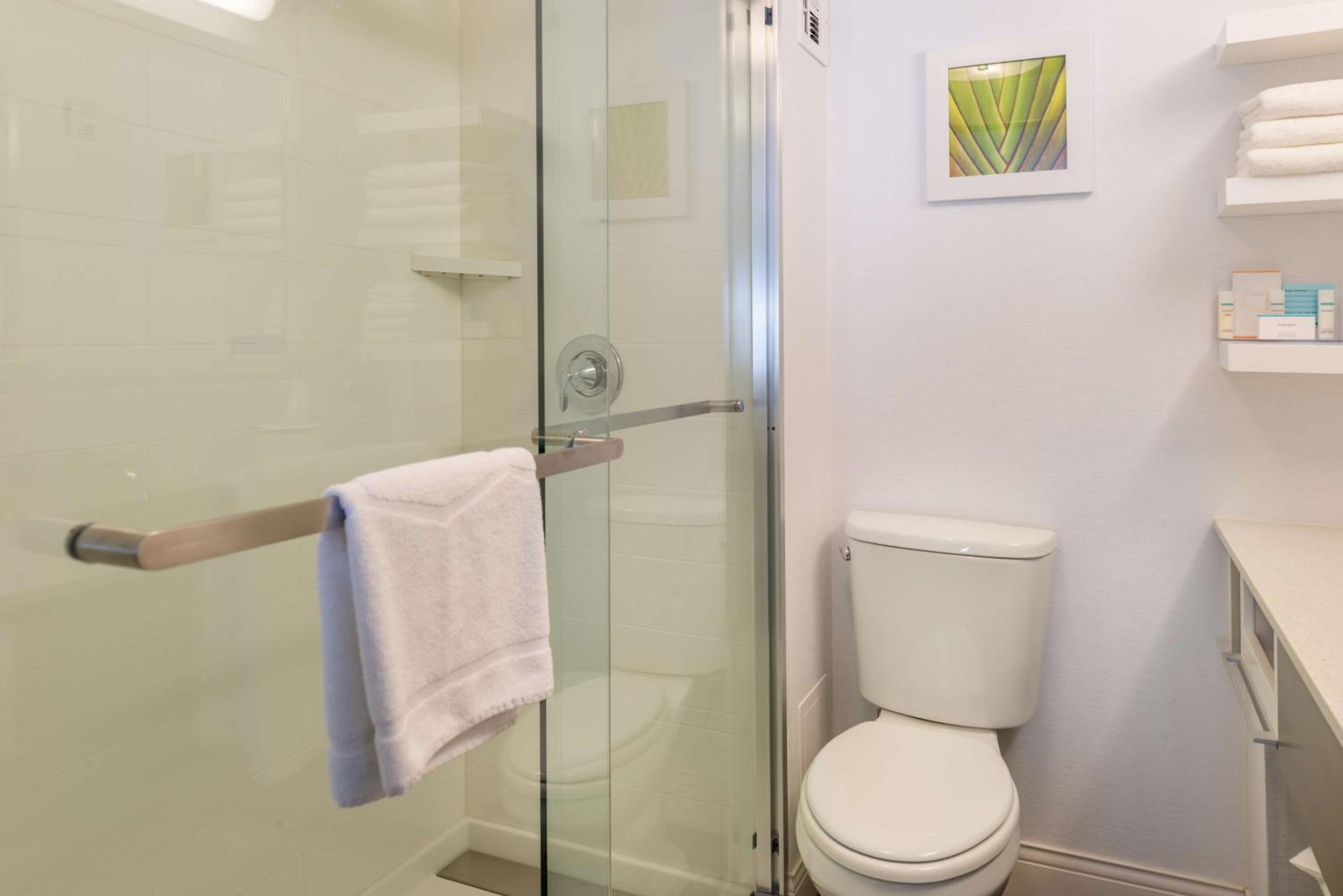 Double Room with Two Double Beds - Non-Smoking - Photo 4
