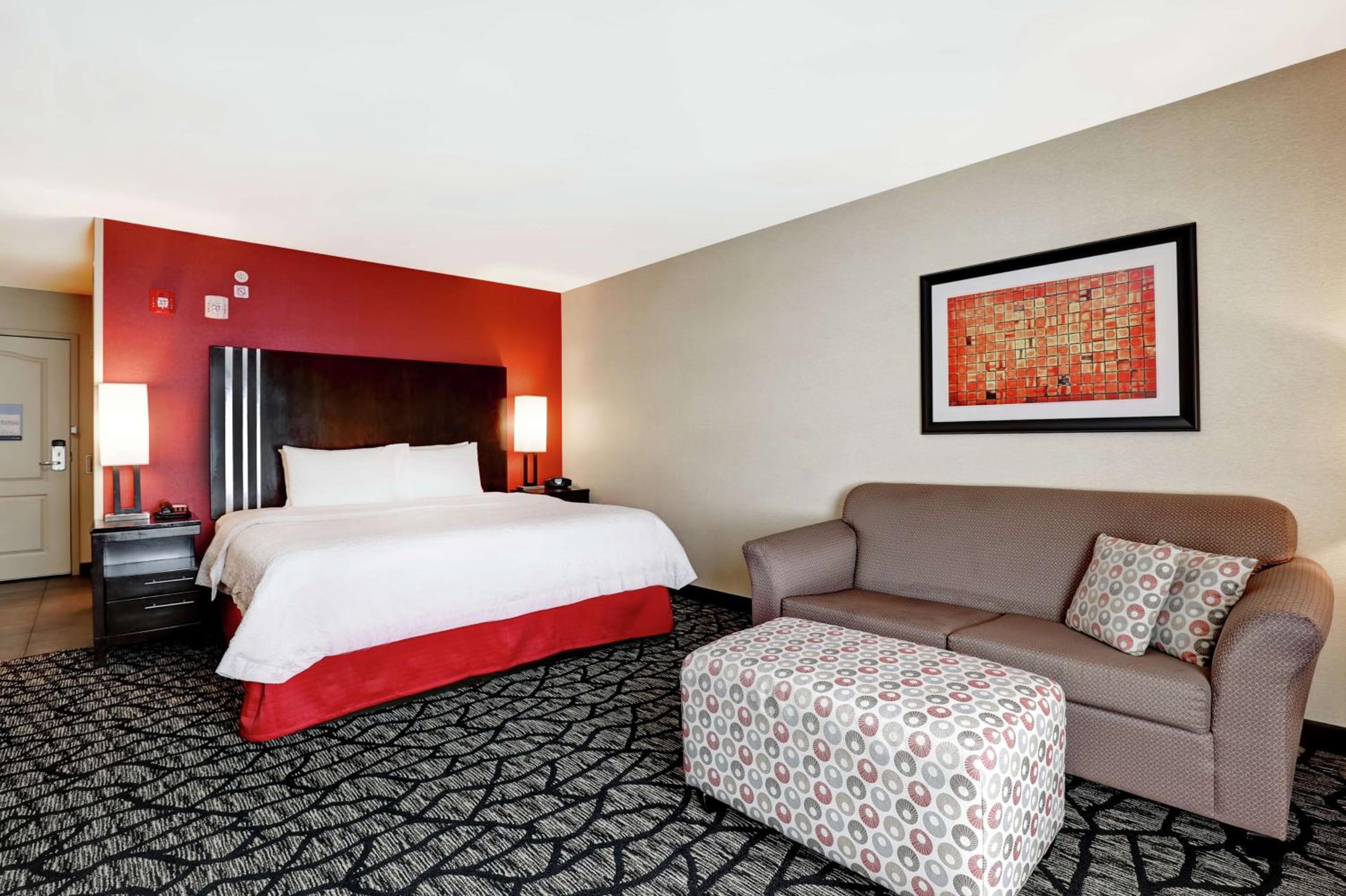 King Room - Non-Smoking photo 1