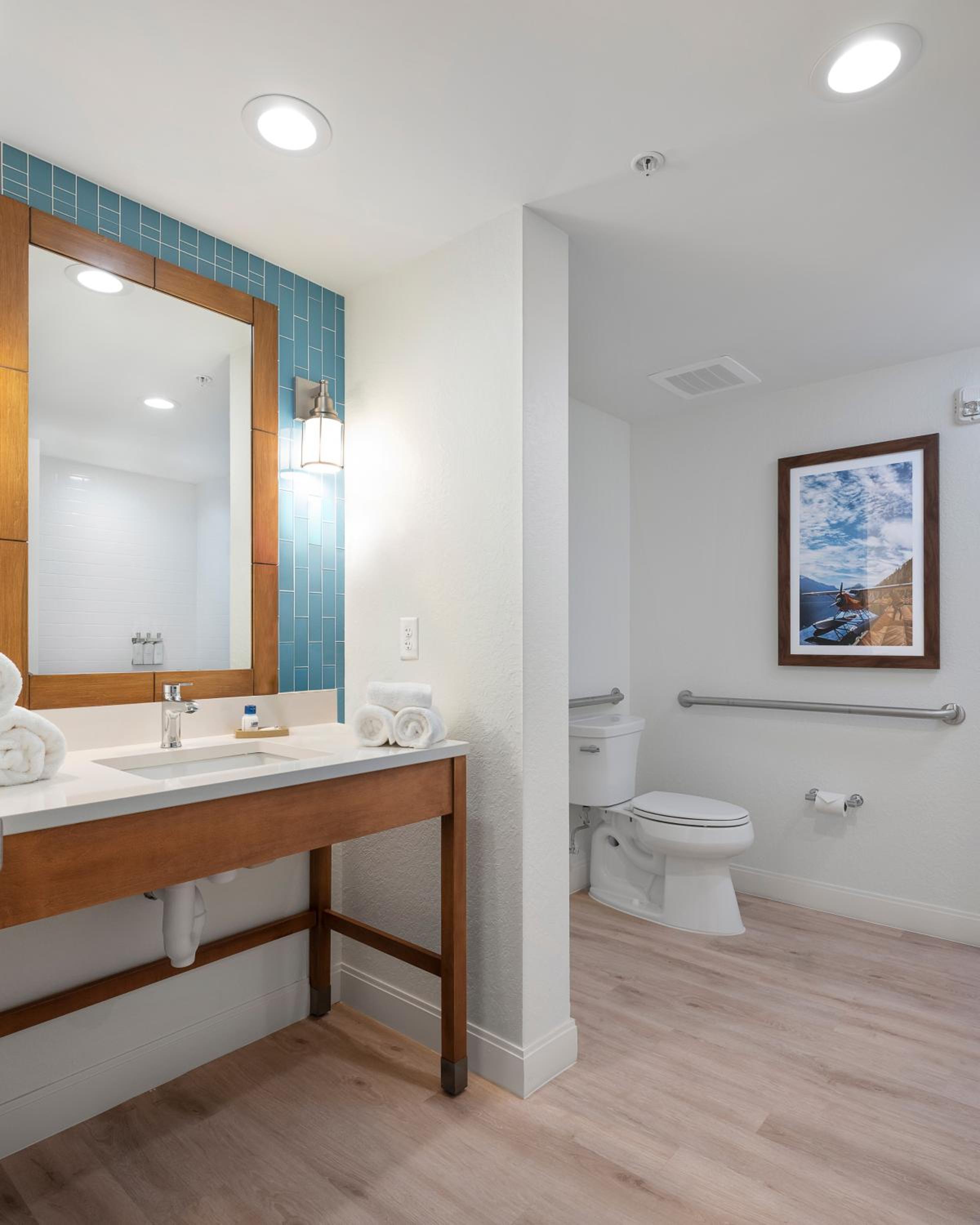 King Suite - Photo 6