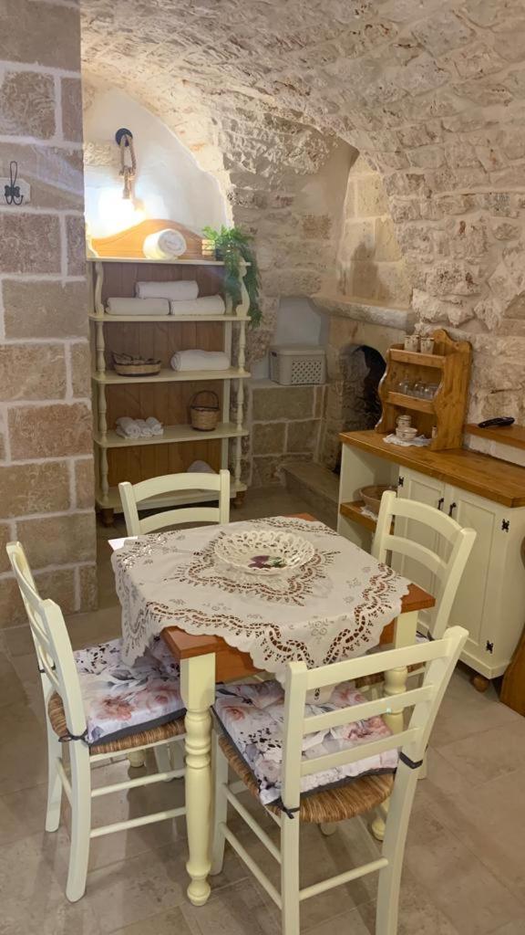 One-Bedroom House photo 2