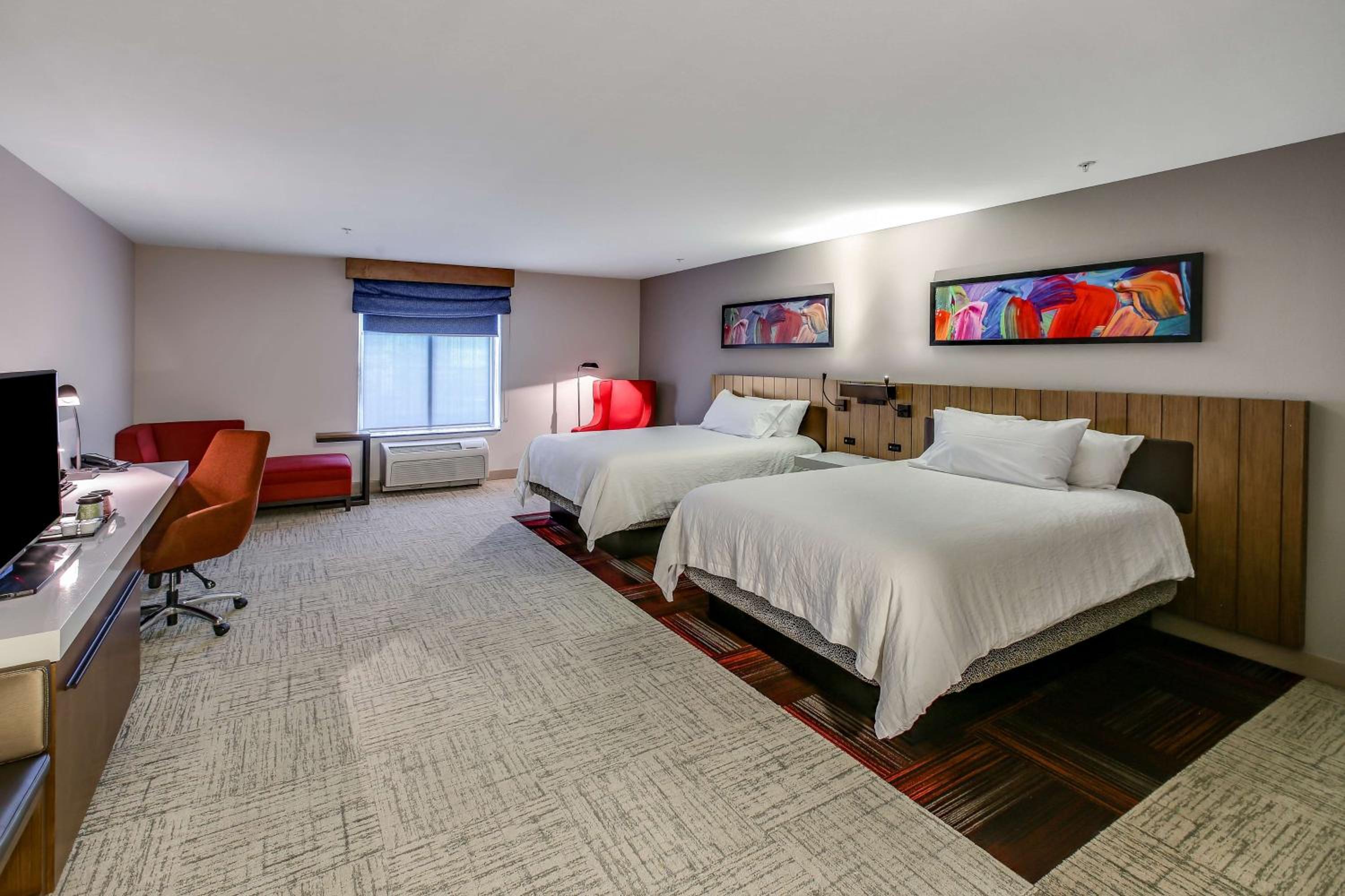Queen Room with Two Queen Beds - Mobility Access - Photo 1