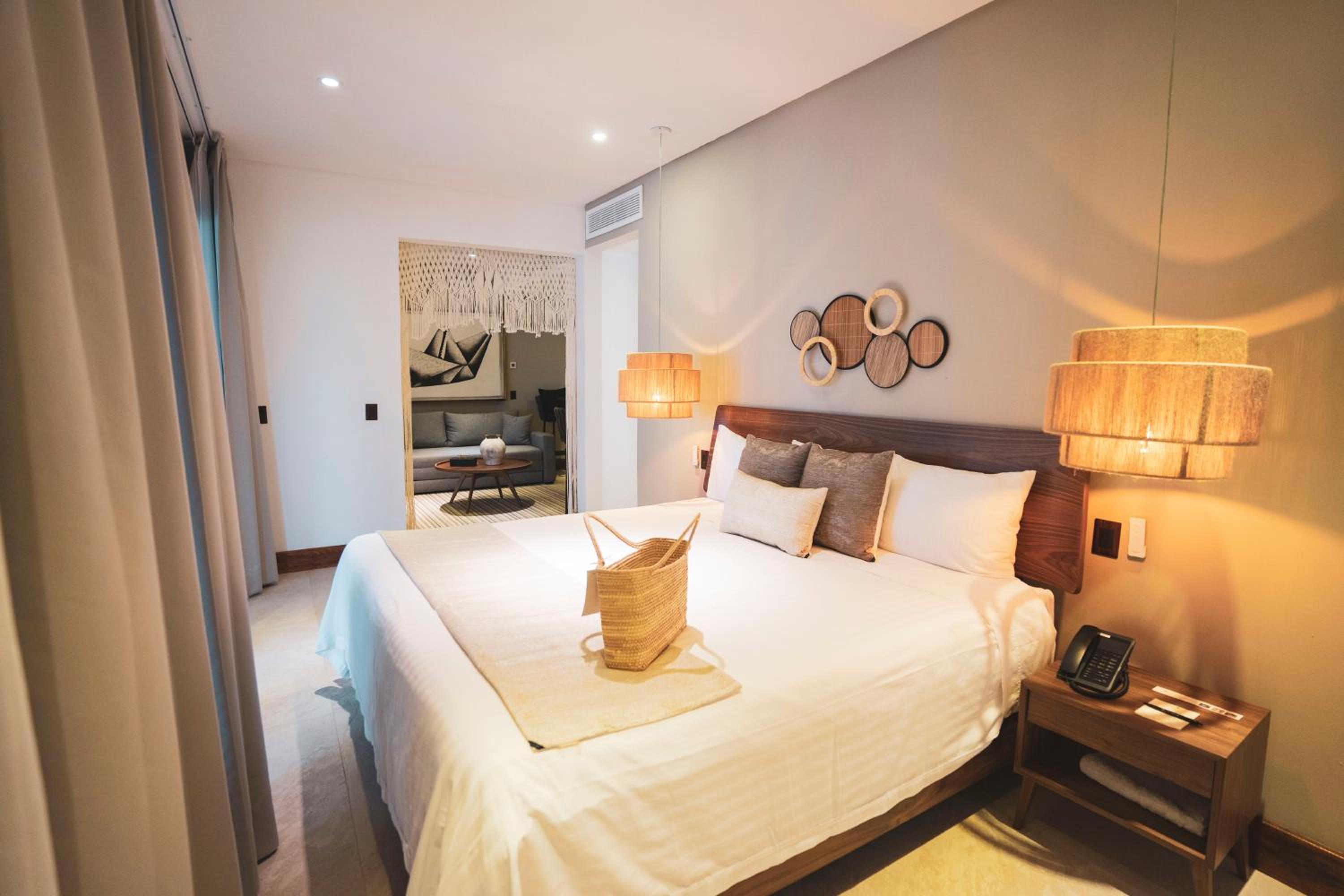 Superior King Room