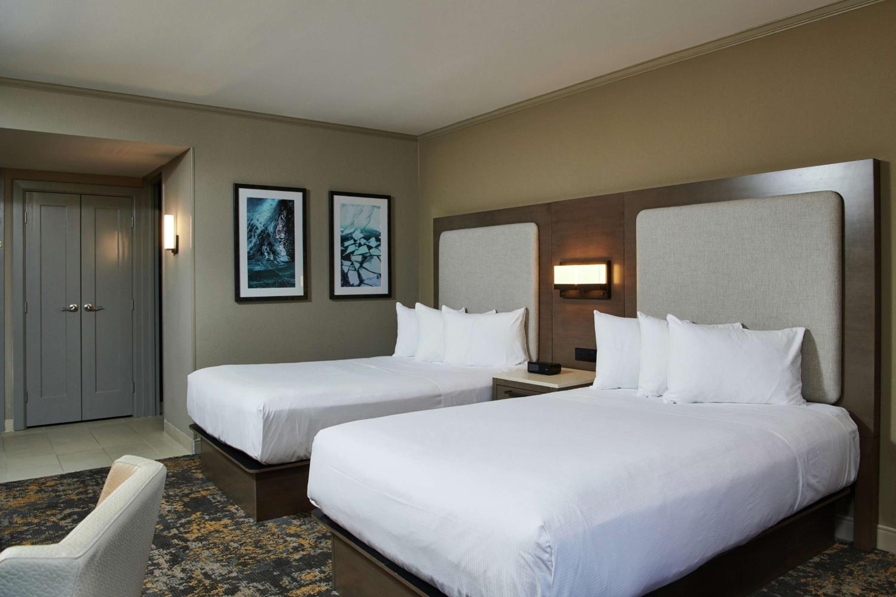 Double Room with Two Double Beds - Photo 1