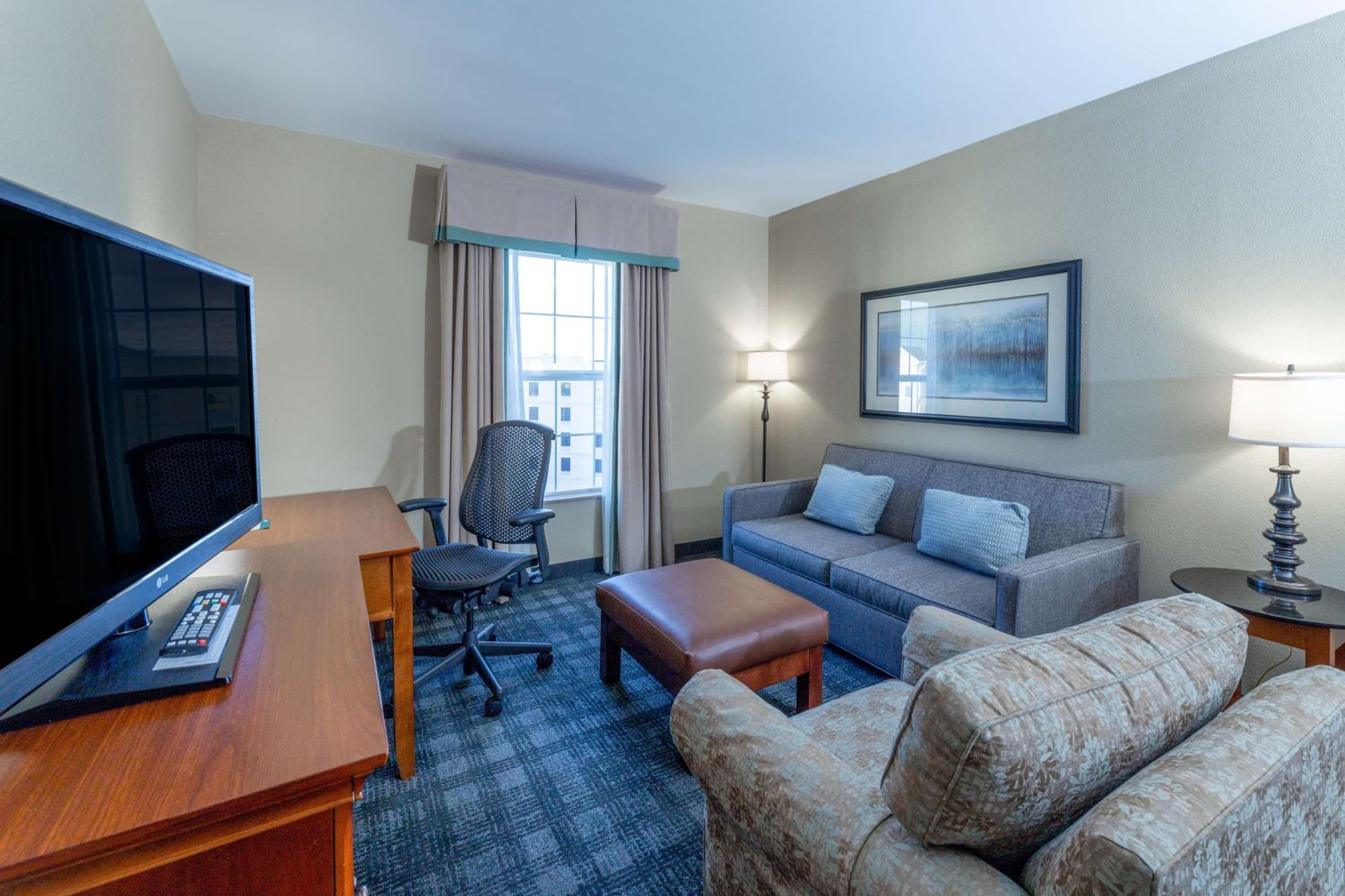One-Bedroom King Suite - Non-Smoking - Photo 1
