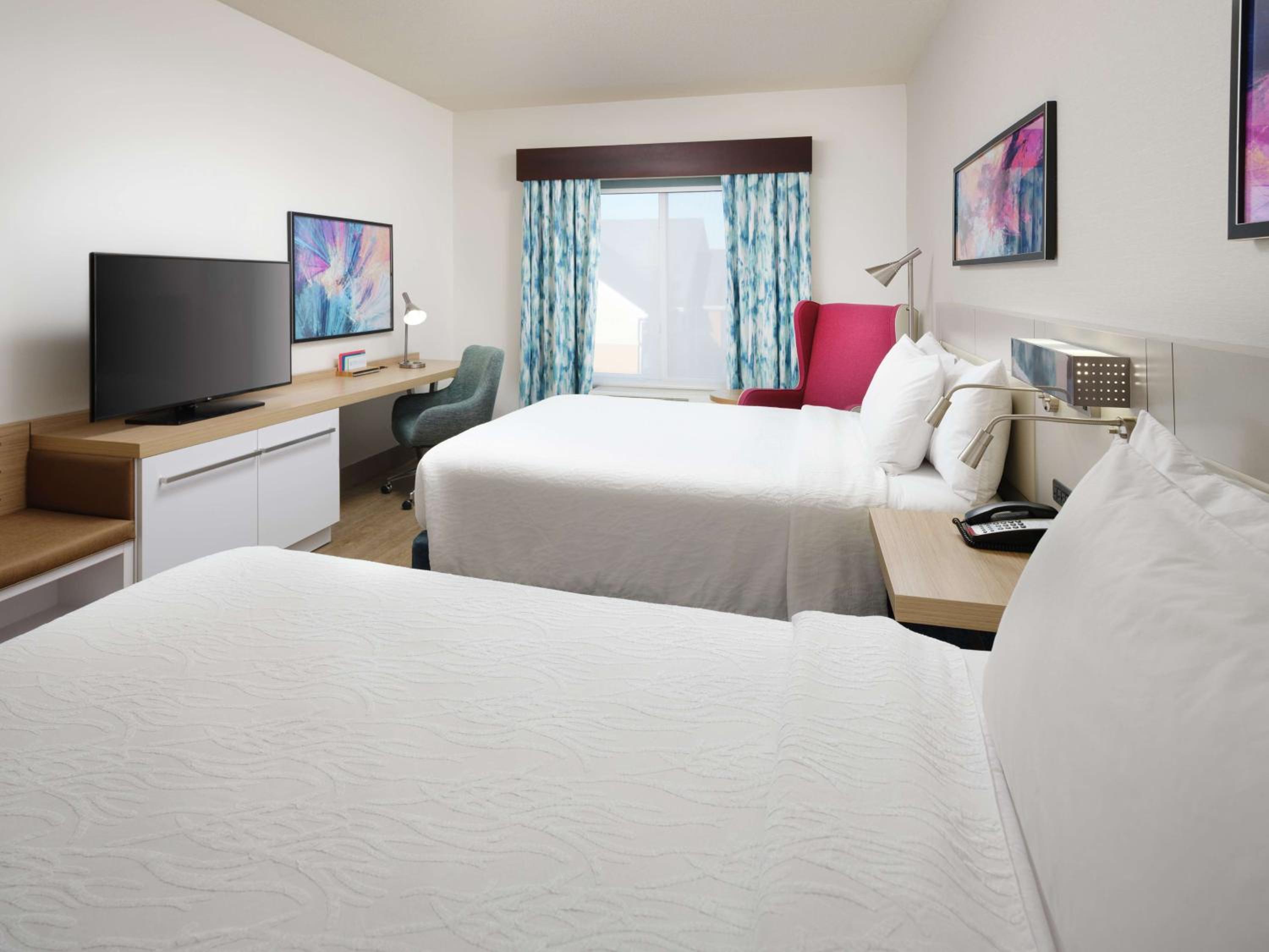 Queen Room with Two Queen Beds - Photo 1