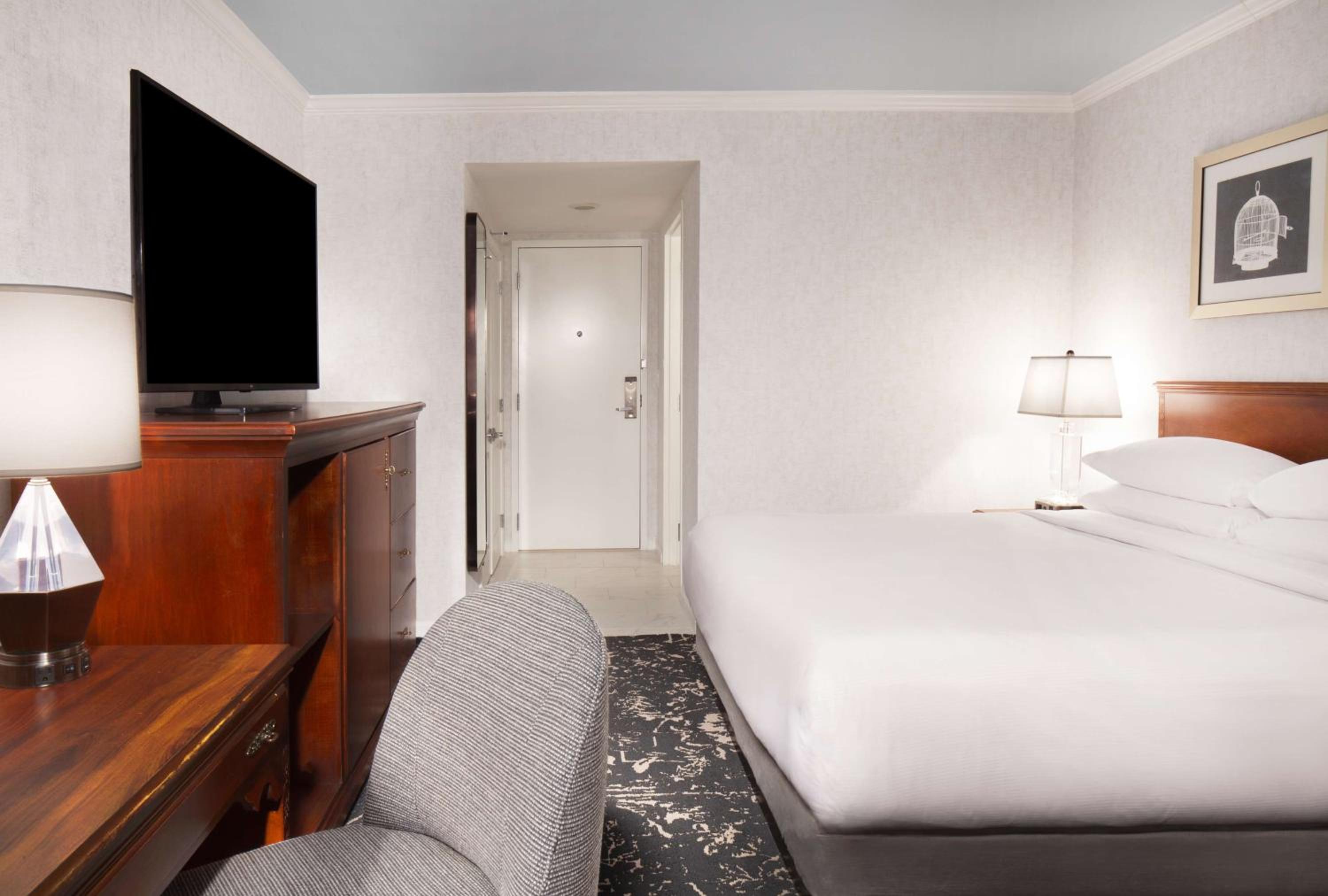 King Room with Golf View - Photo 4