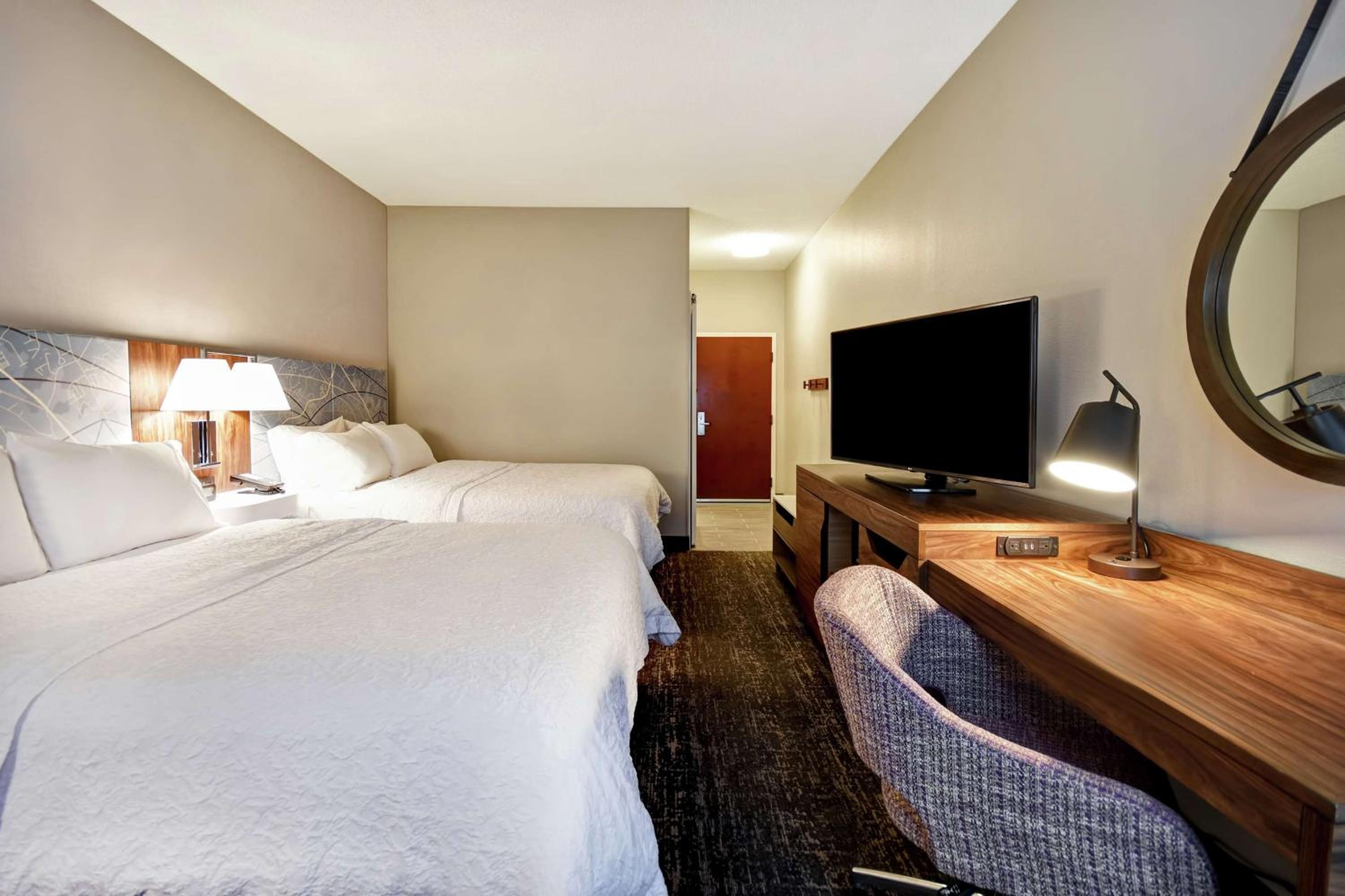 Queen Room with Two Queen Beds - Photo 1