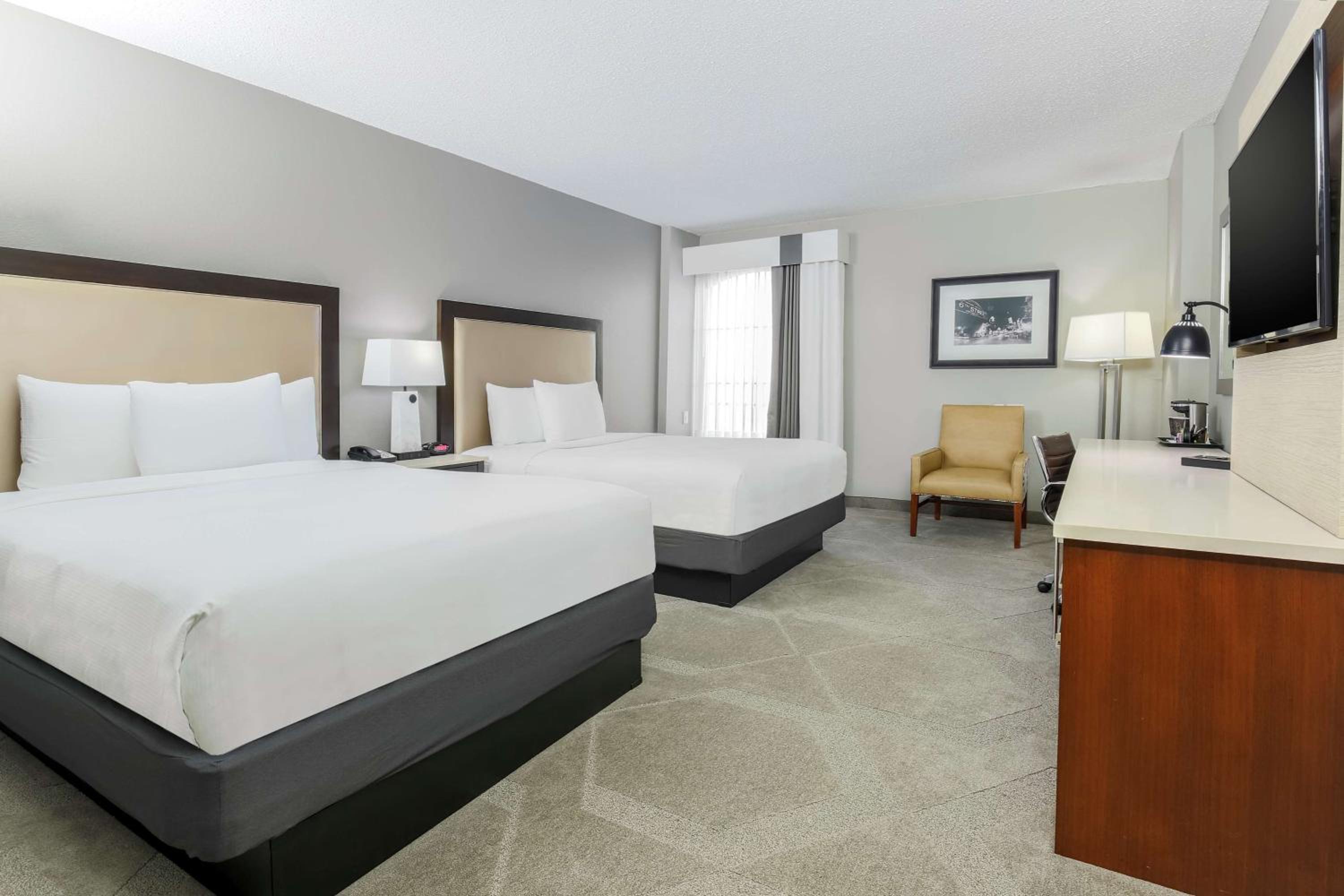 Queen Room with Two Queen Beds with Roll-In Shower - Disability Access at DoubleTree by Hilton Austin-University Area in Austin