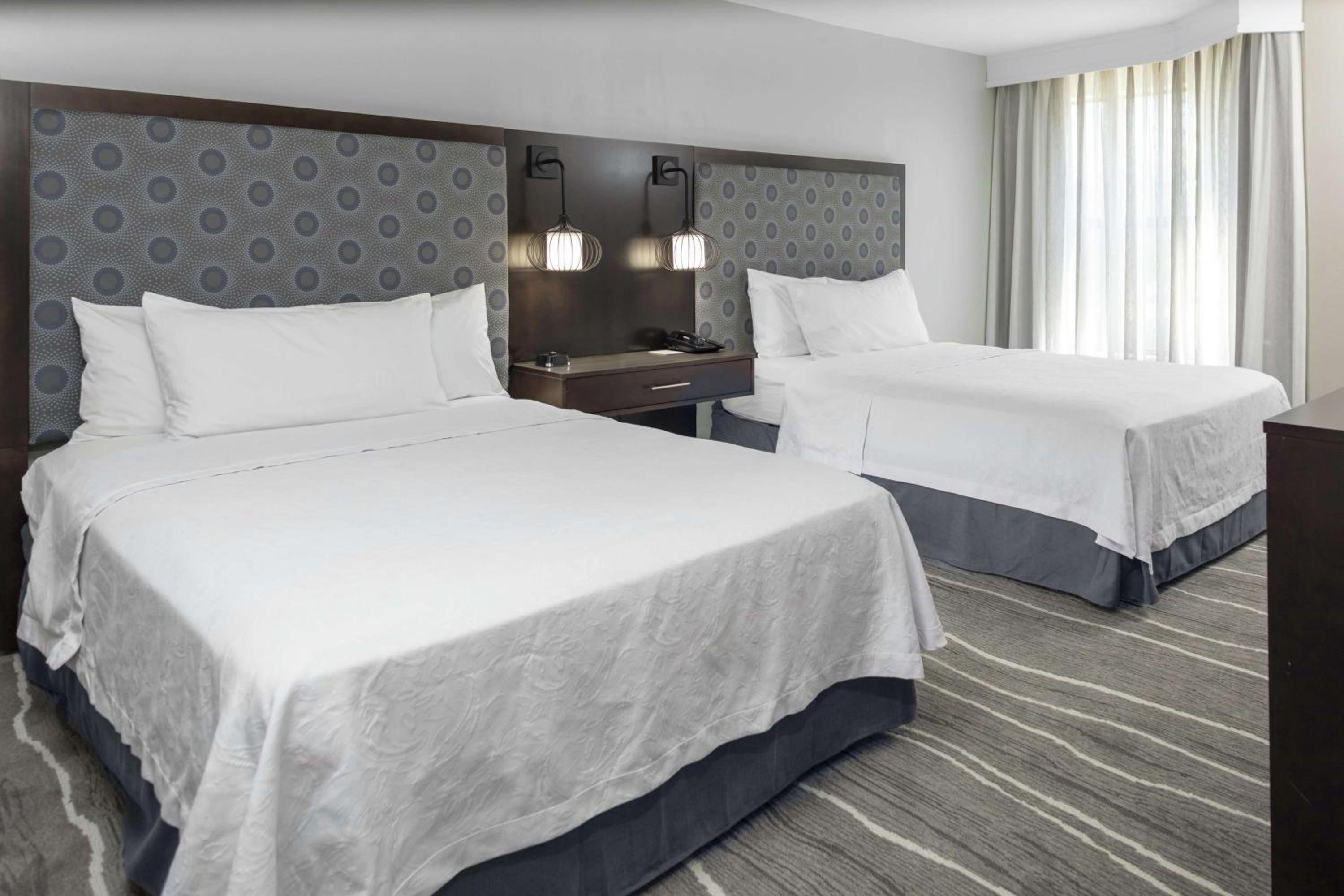 One-Bedroom Queen Suite with Two Queen Beds - Non-Smoking - Photo 1