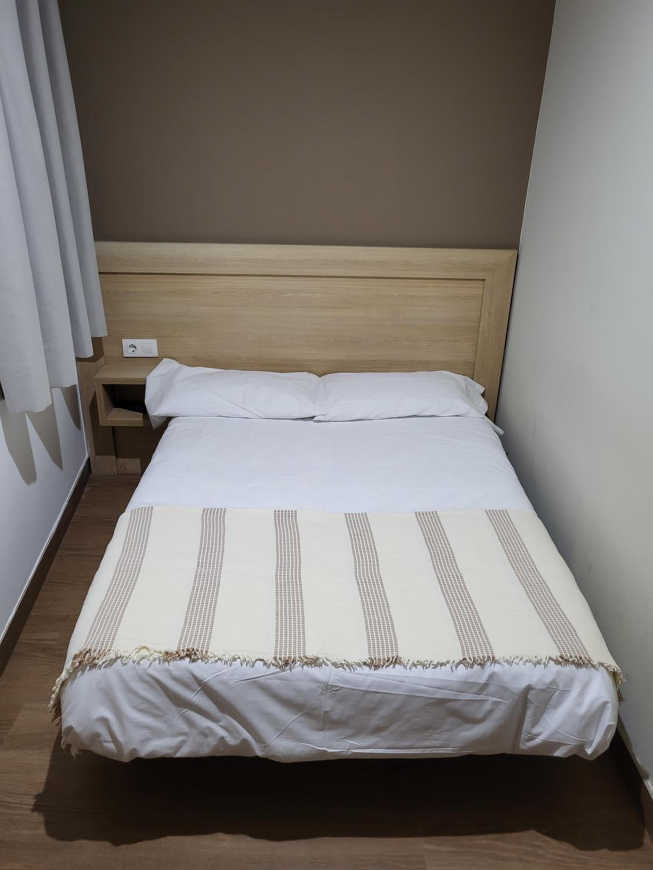 Habitación individual con baño privado