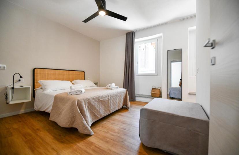 One-Bedroom Apartment with Balcony photo 3
