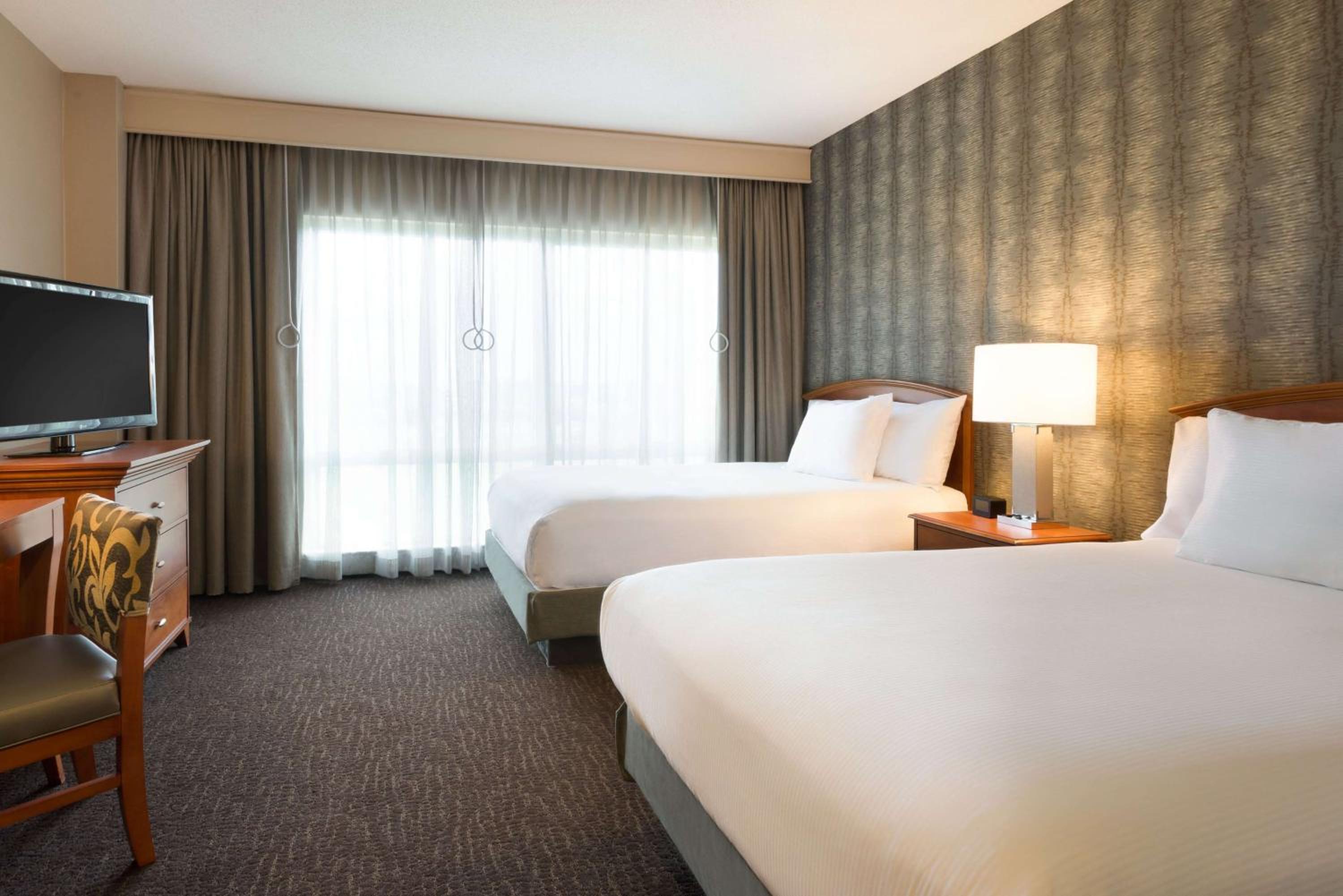 Double Suite - Mobility Accessible/Non-Smoking