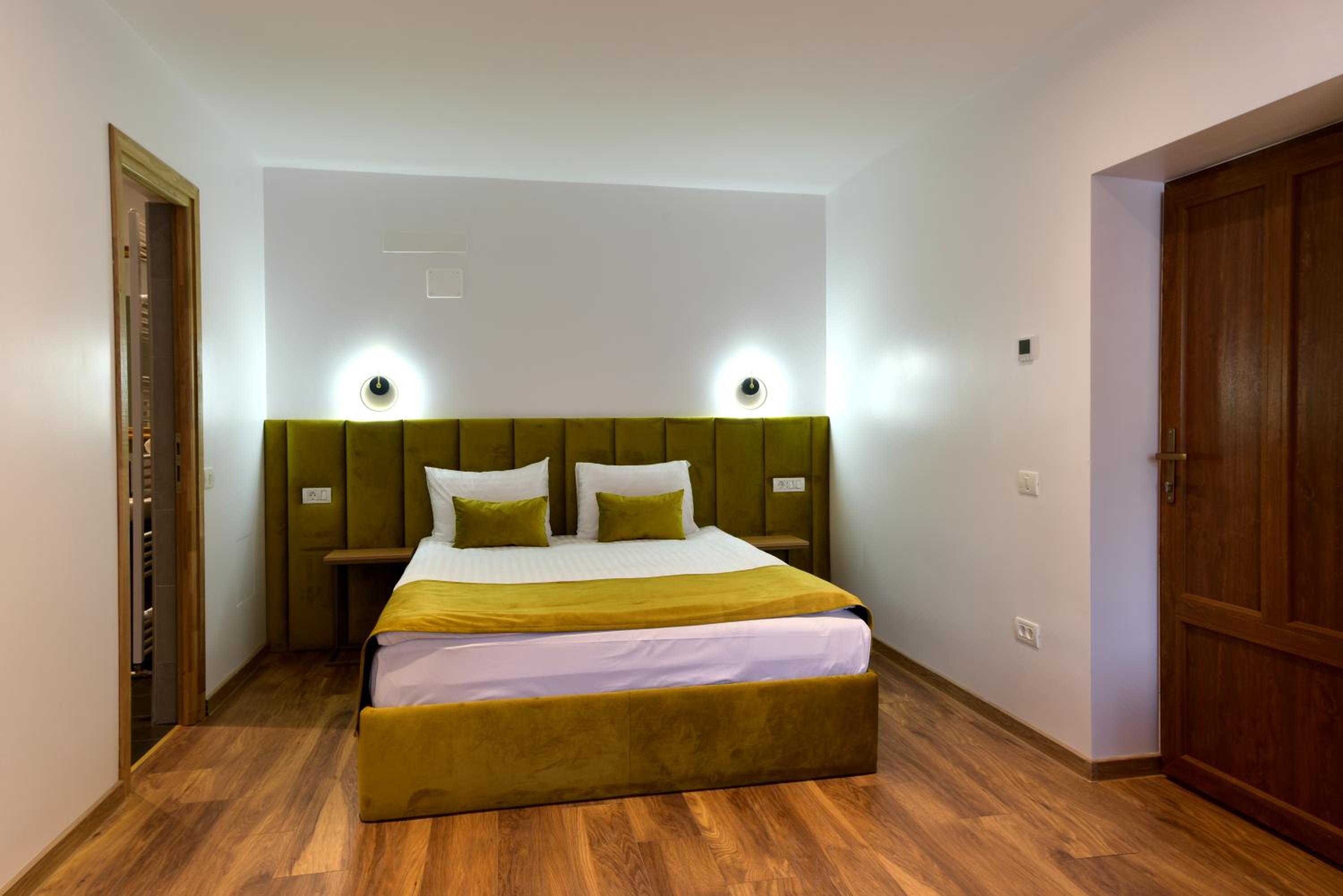 Double Room photo 3