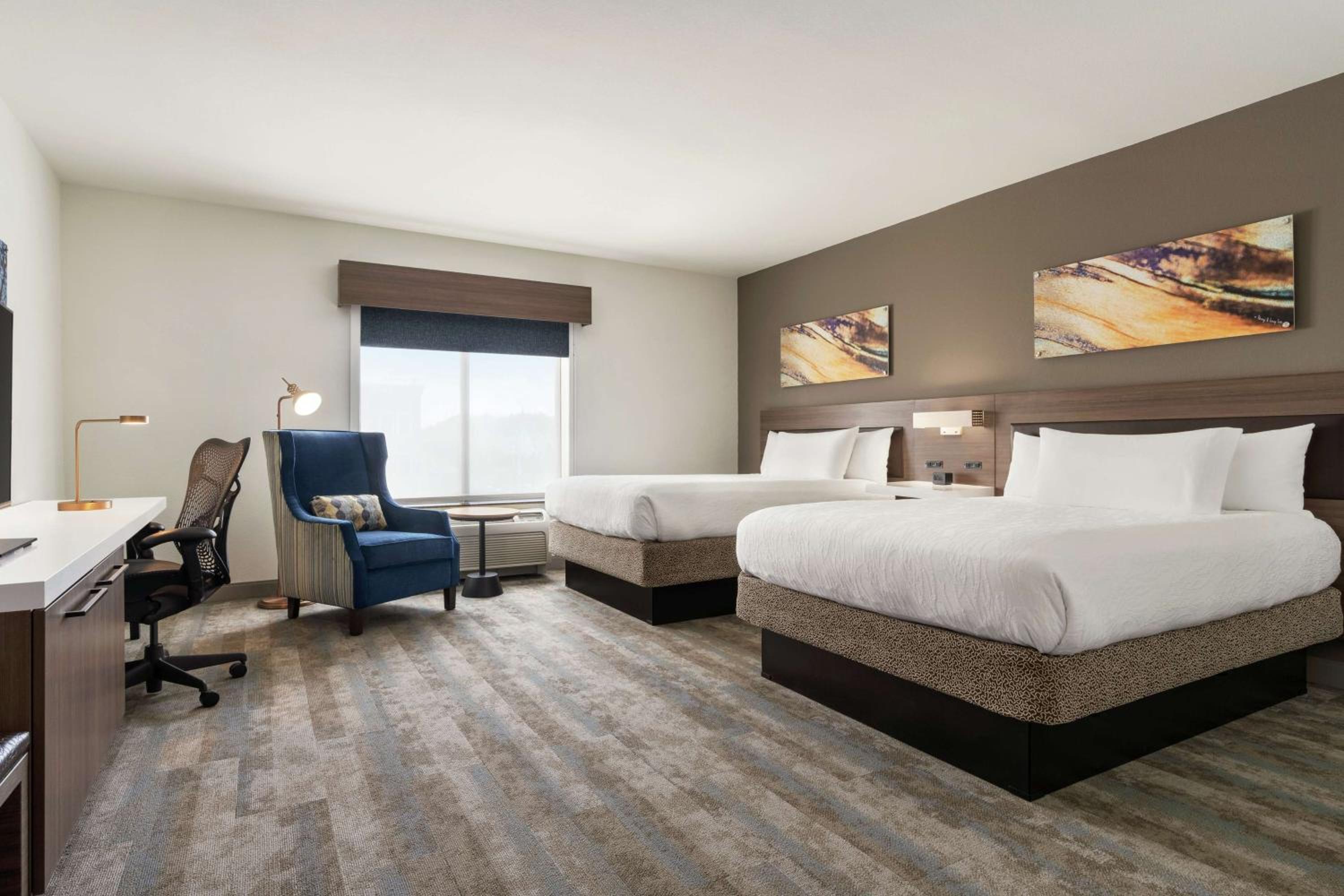 Queen Room with Two Queen Beds - Mobility and Hearing Access - Photo 2