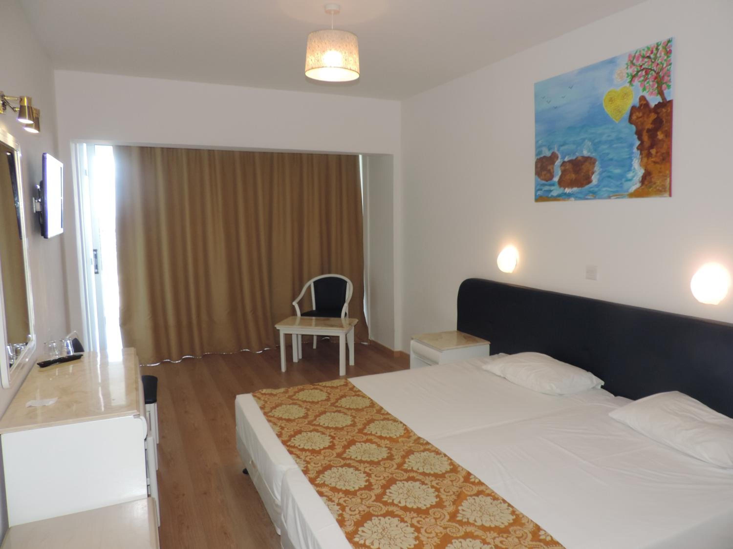 Superior Room with Inland View