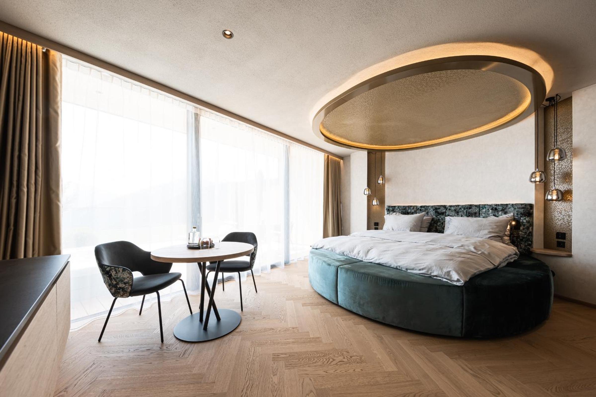 Suite with Terrace - Photo 2