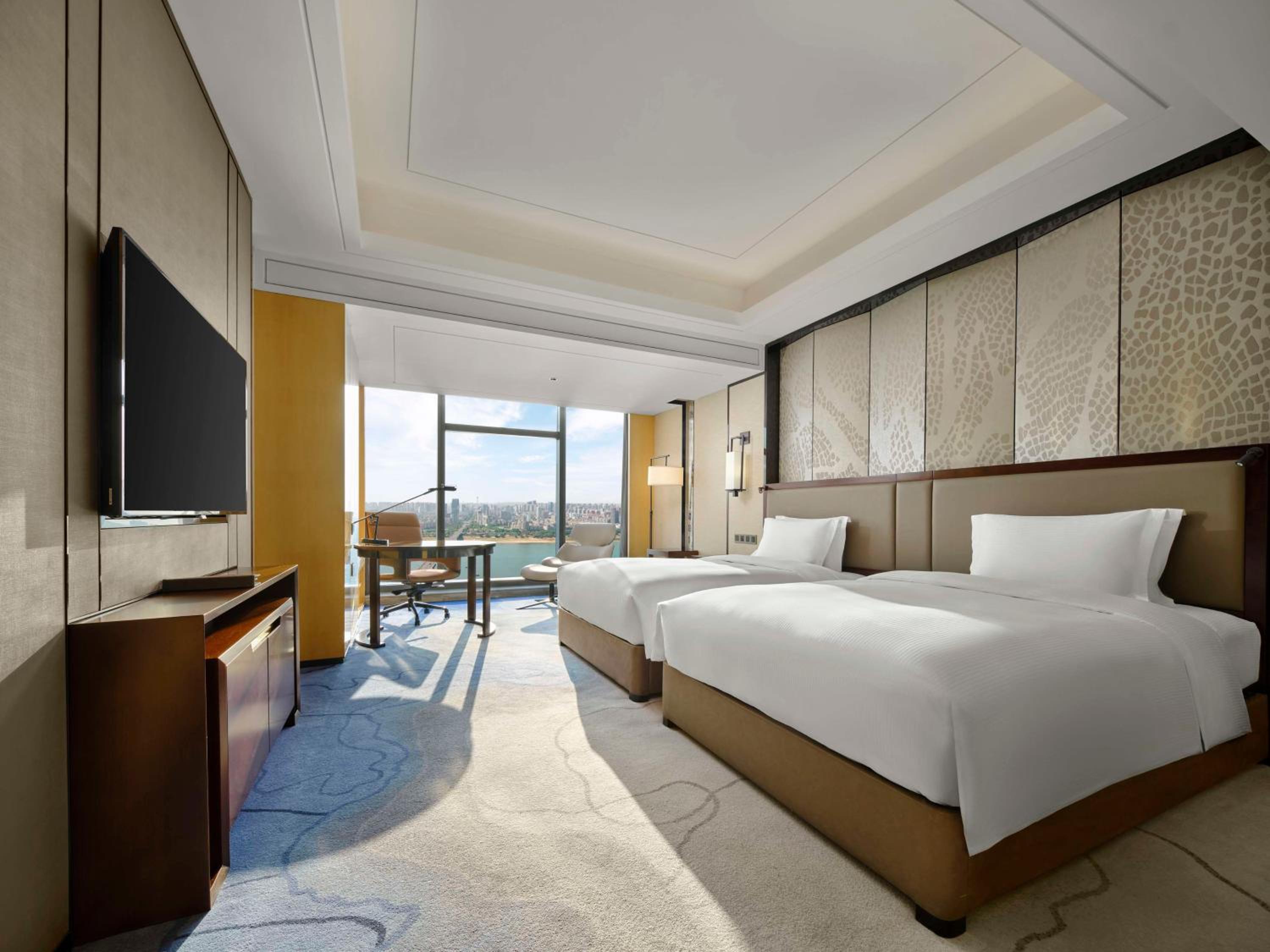 Deluxe Twin Room with River View