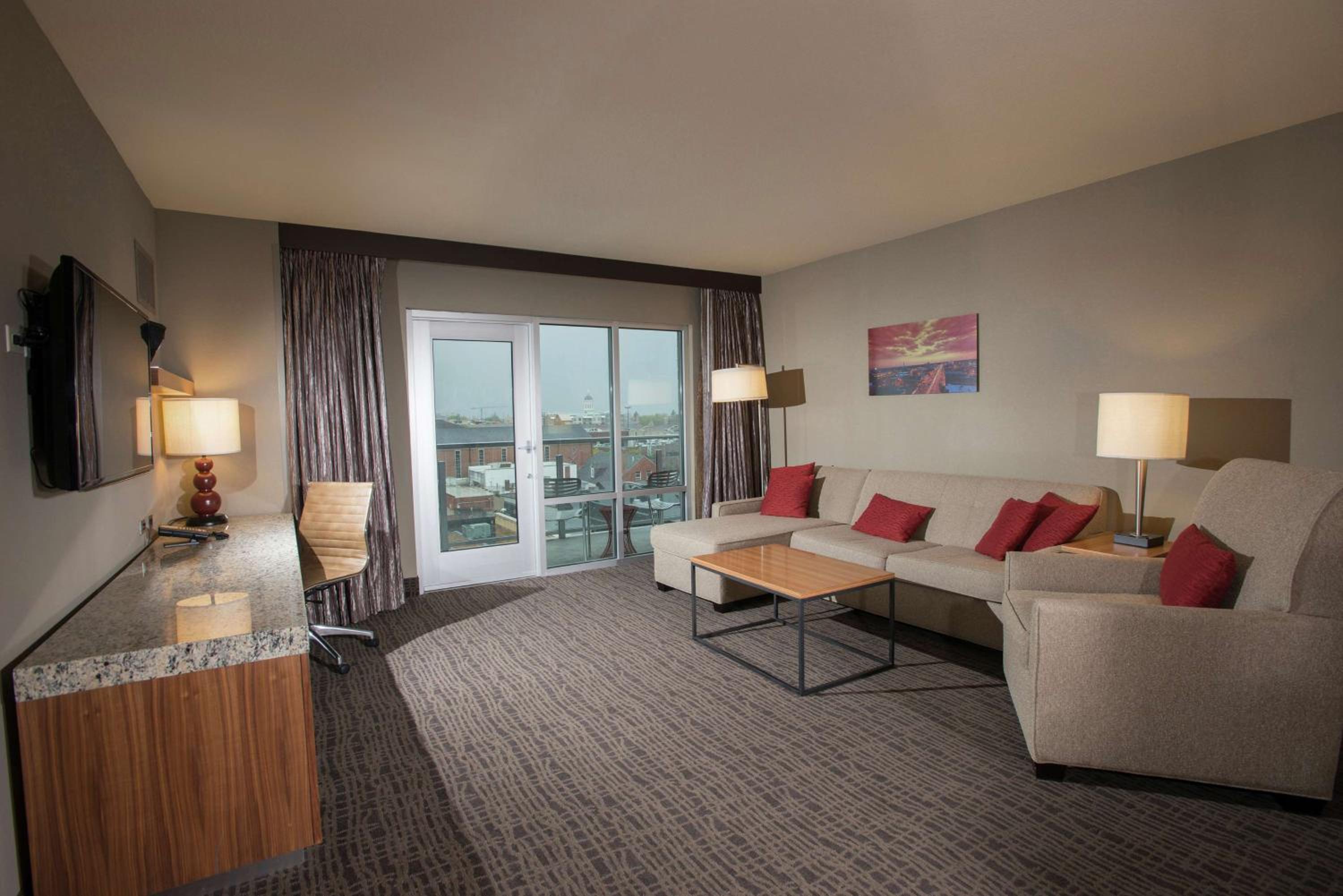 Two-Bedroom King Suite photo 1