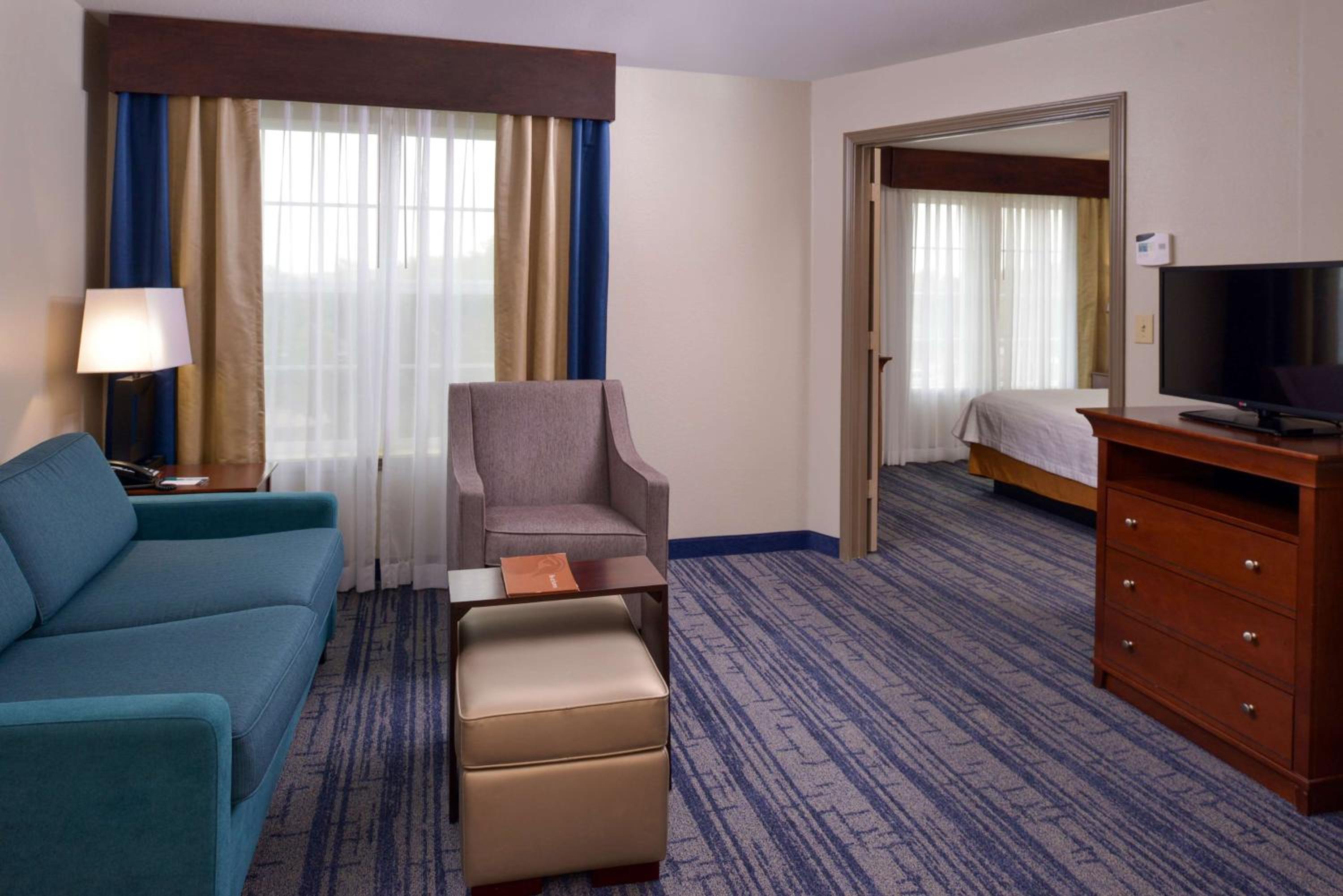 One-Bedroom King Suite - Non-Smoking - Photo 1