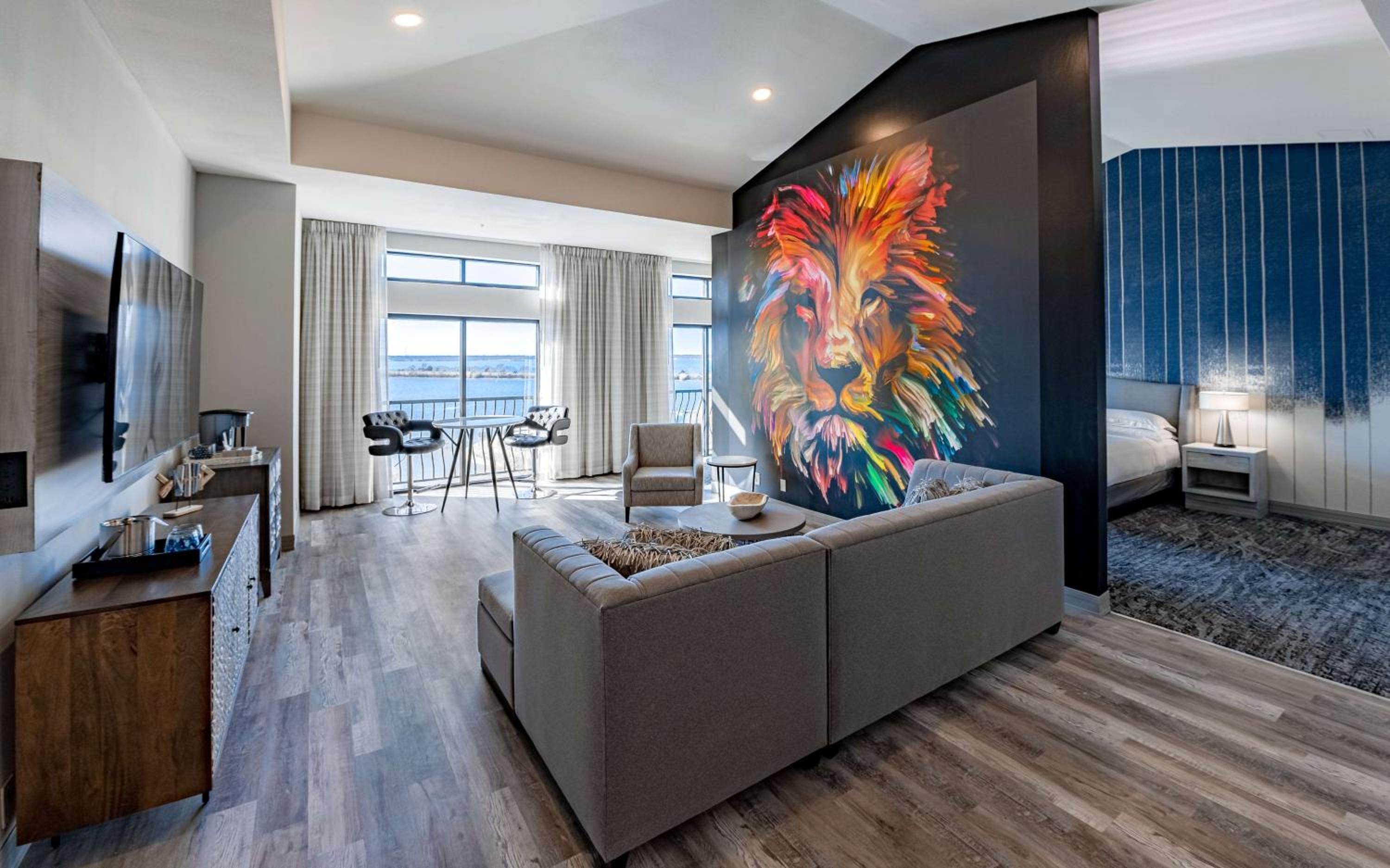 King Loft Suite - Photo 2