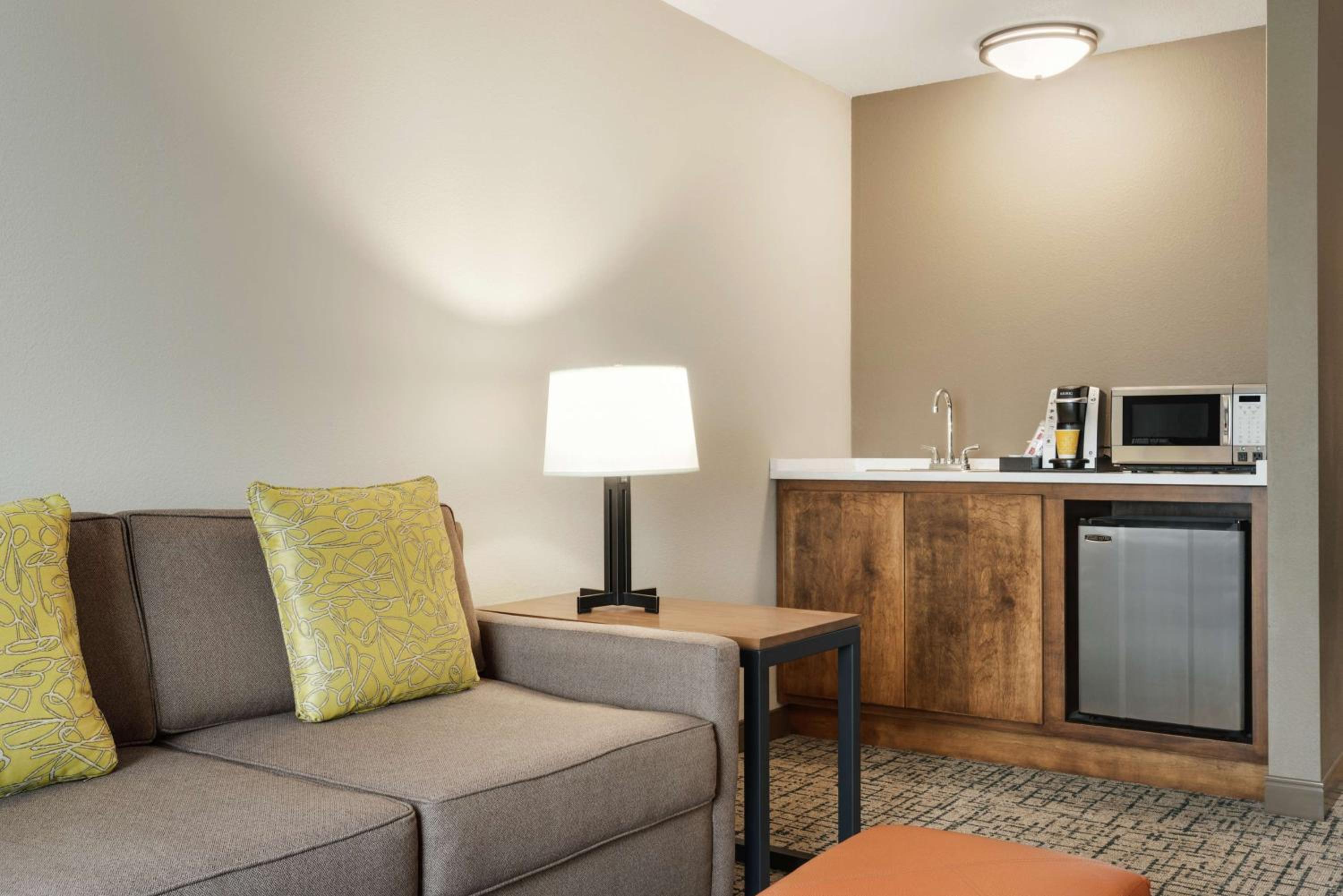 Deluxe One-Bedroom Suite with King Bed at Hilton Garden Inn Dubuque Downtown in Dubuque