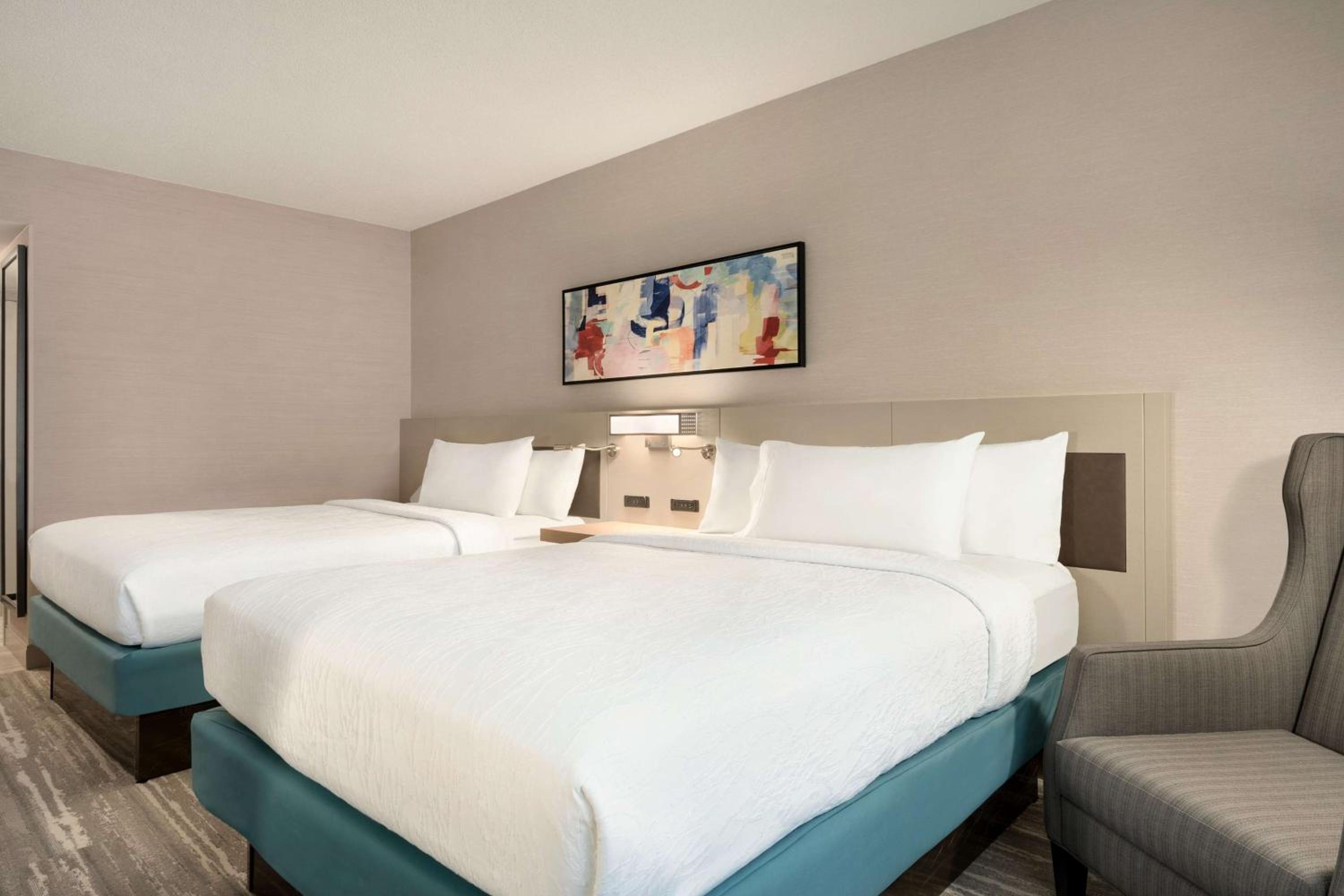 Queen Room with Two Queen Beds - Photo 1