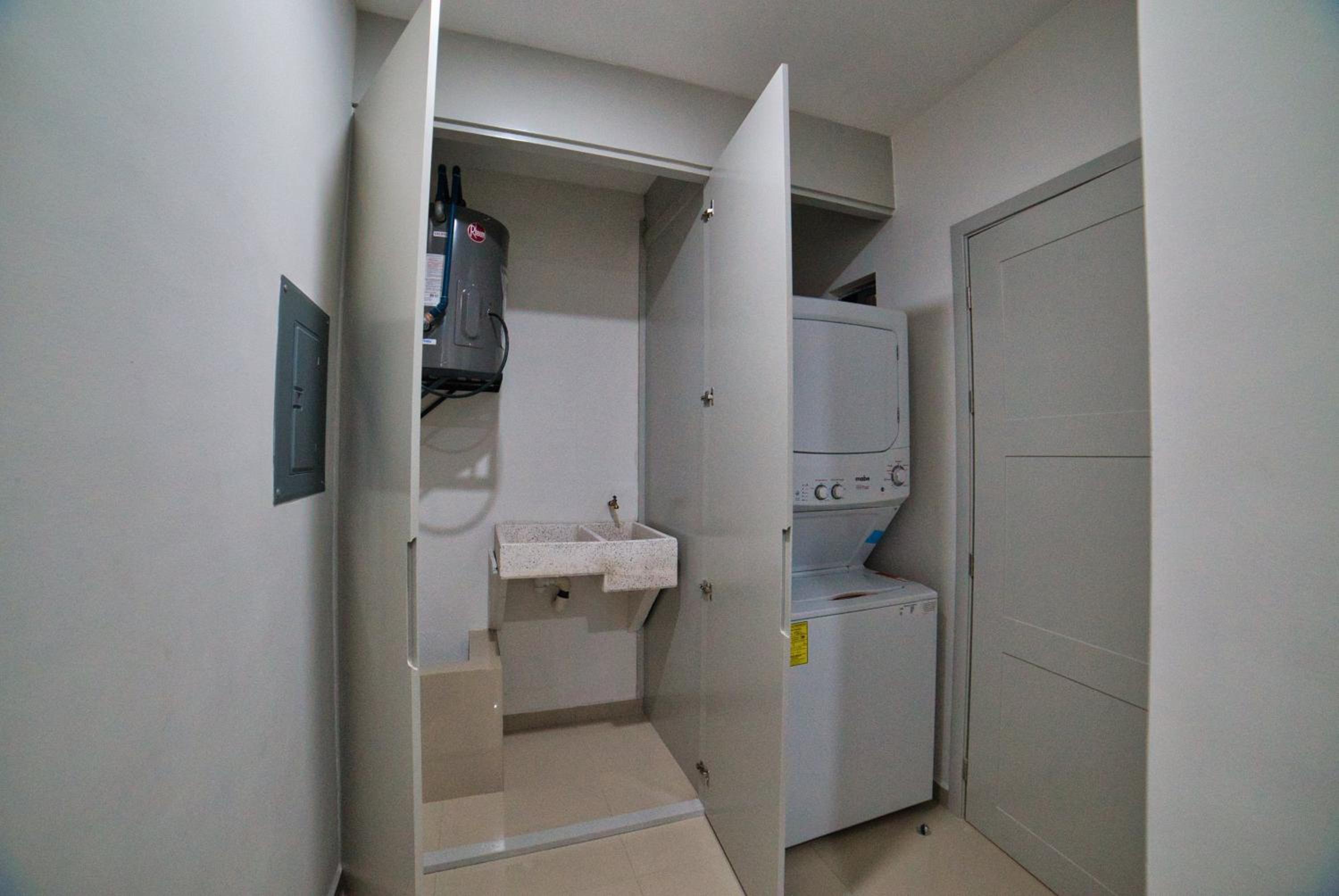 Two-Bedroom Apartment - Photo 2