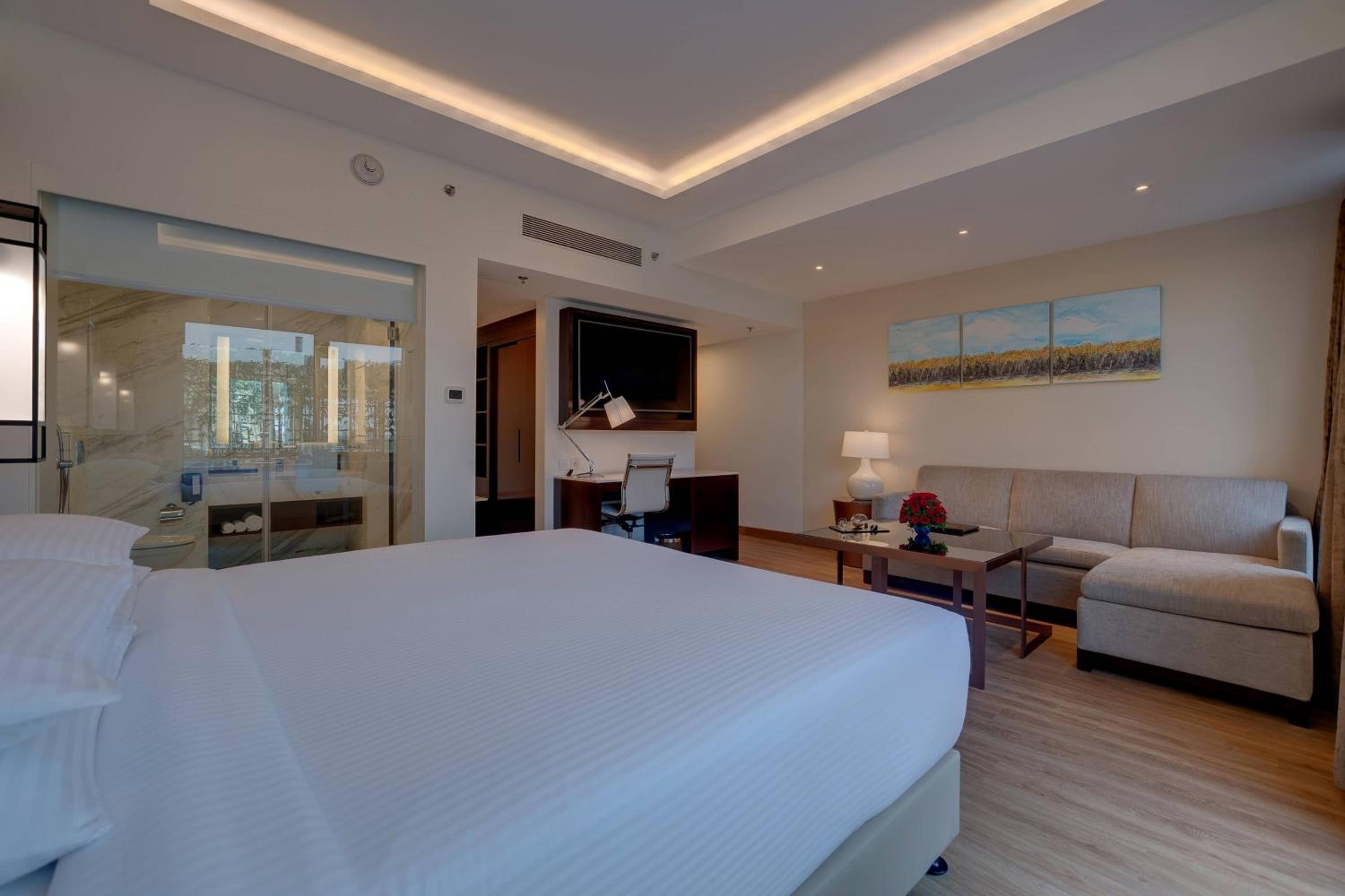 Studio Suite - Early Check-in and Late Check-out (Subject to Availability)  - 10% Discount on F&B and Laundry till 15th September 2026 photo 2