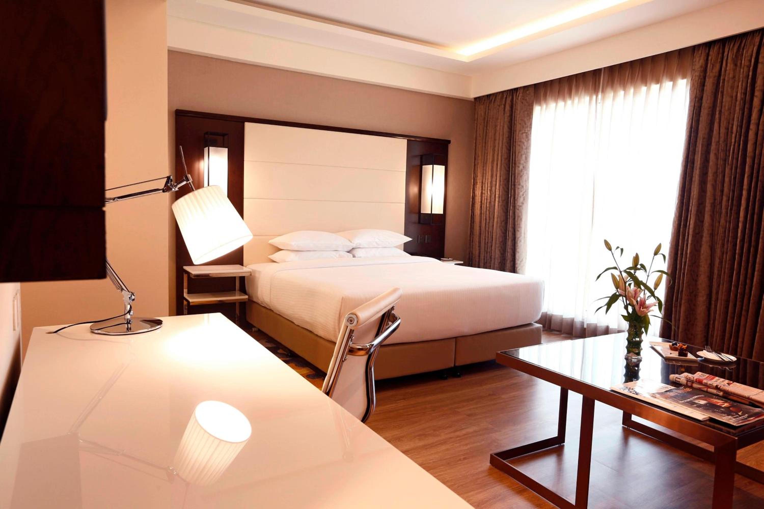 Studio Suite - Early Check-in and Late Check-out (Subject to Availability)  - 10% Discount on F&B and Laundry till 15th September 2026 photo 3