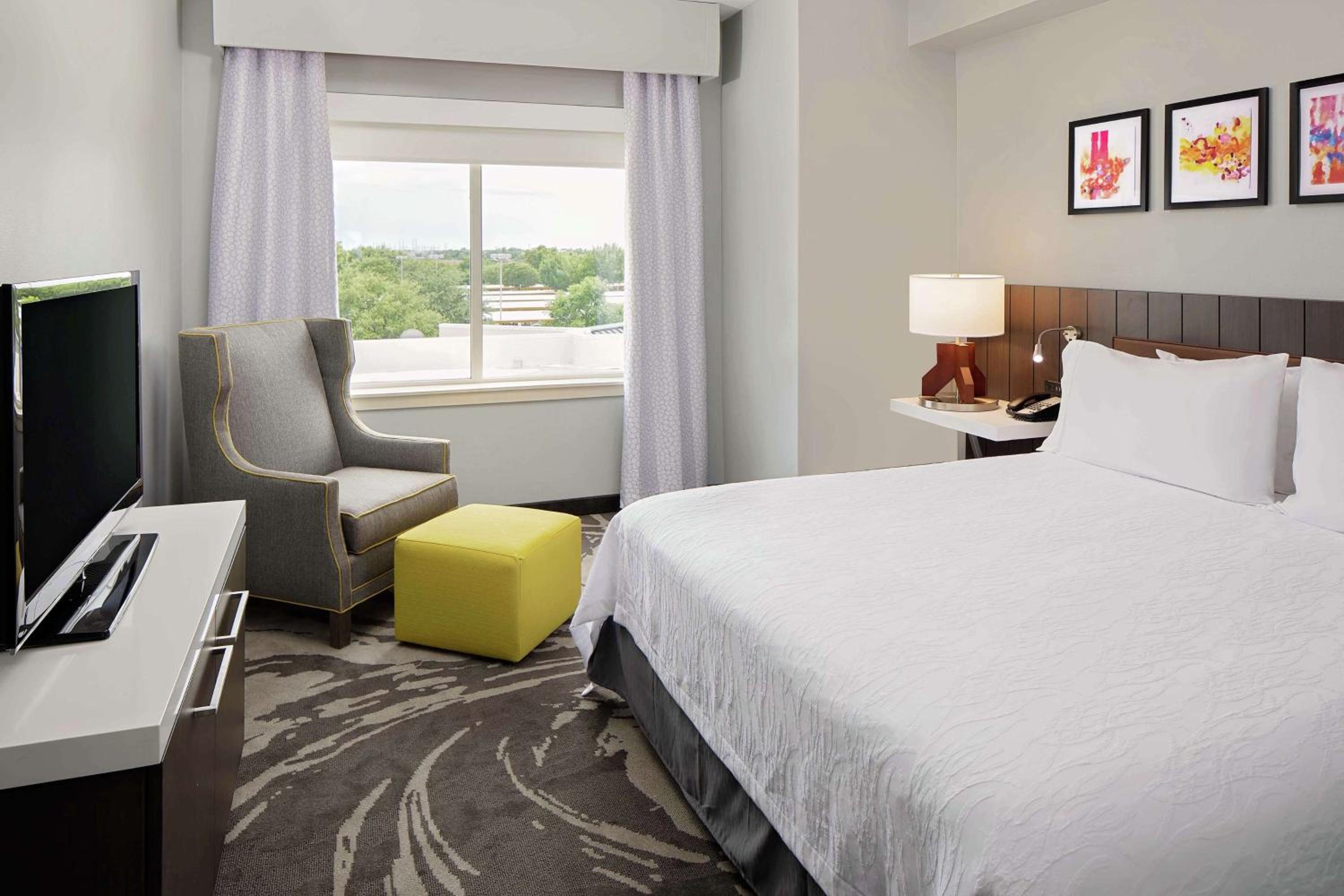 One-Bedroom King Suite - Photo 1