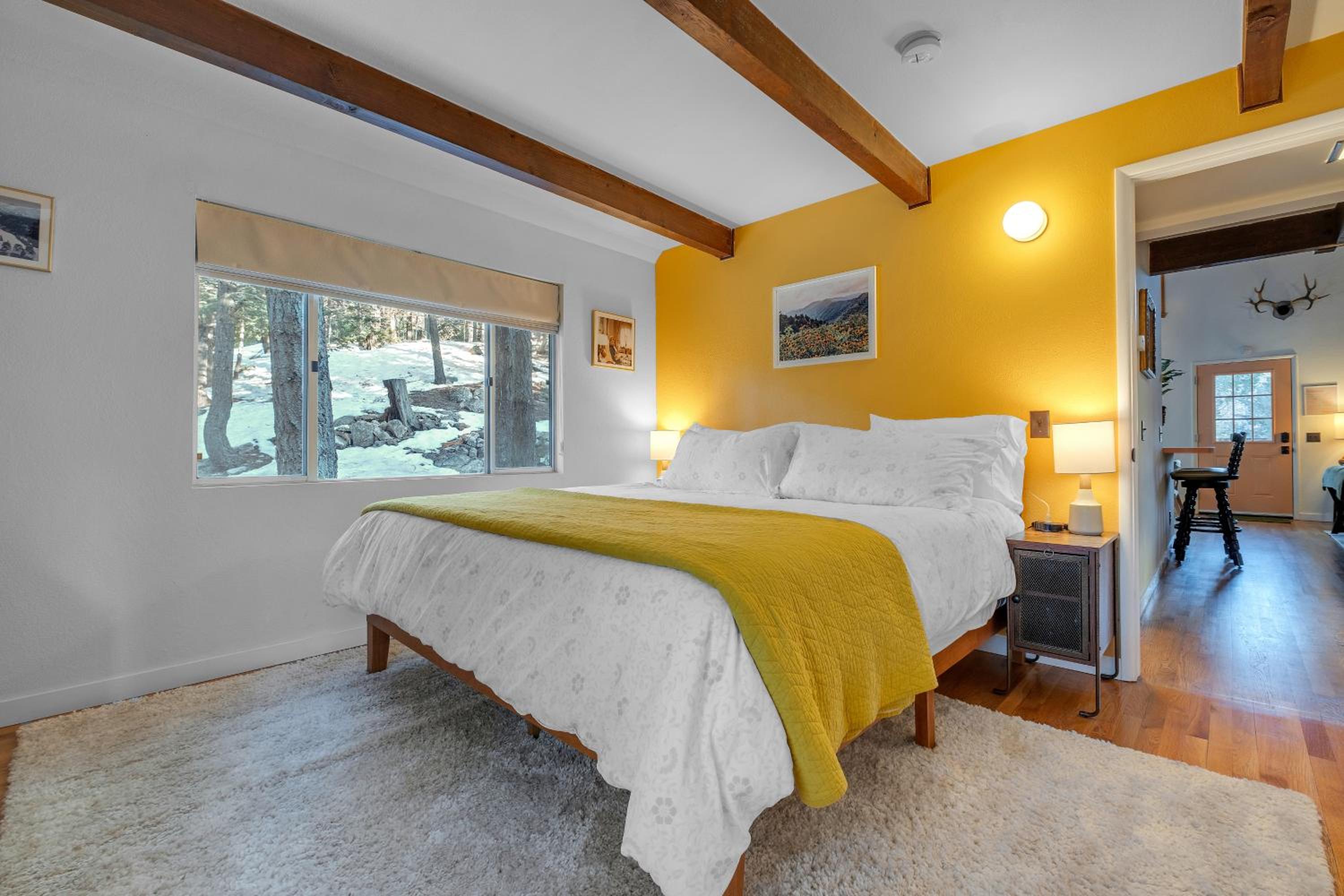 Four-Bedroom House photo 1