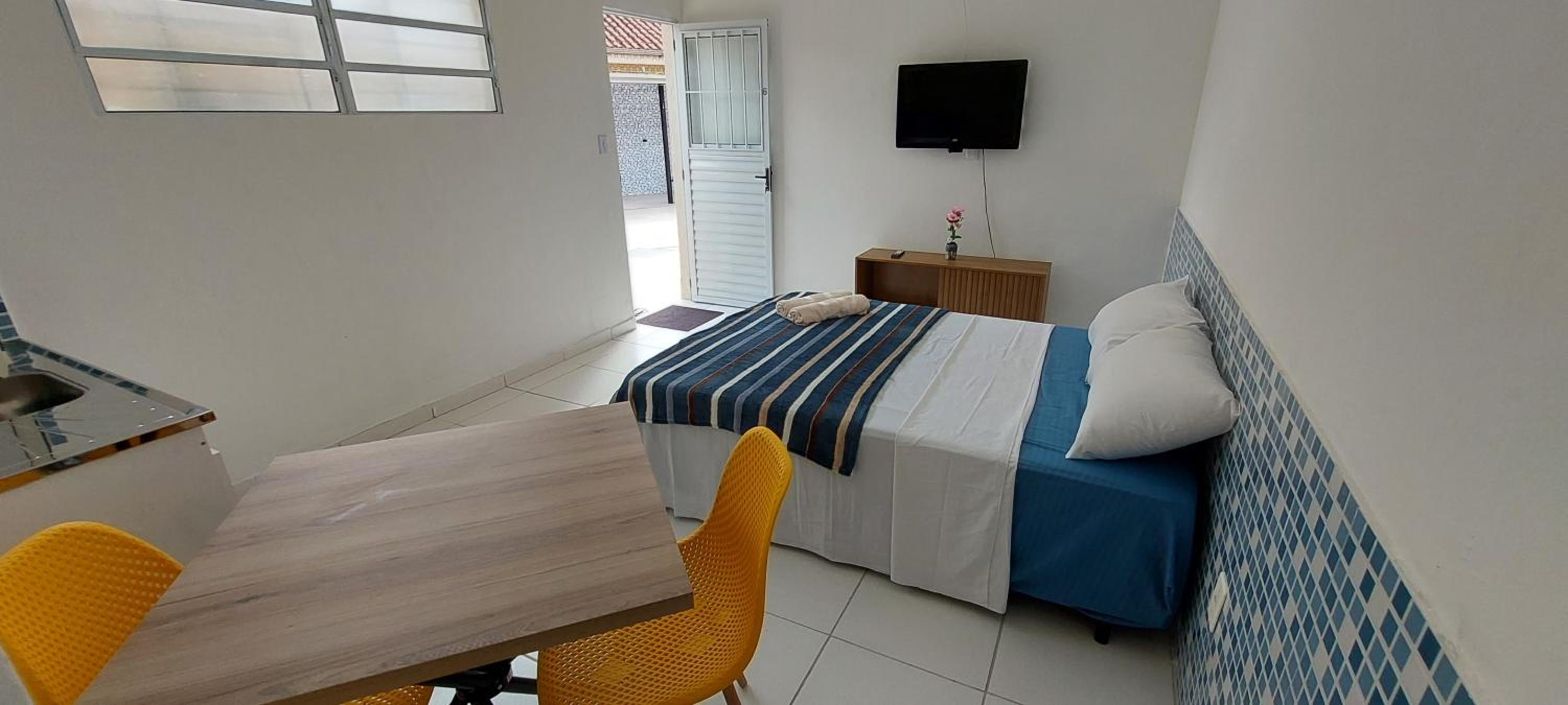 Comfort Triple Room with Shower photo 3