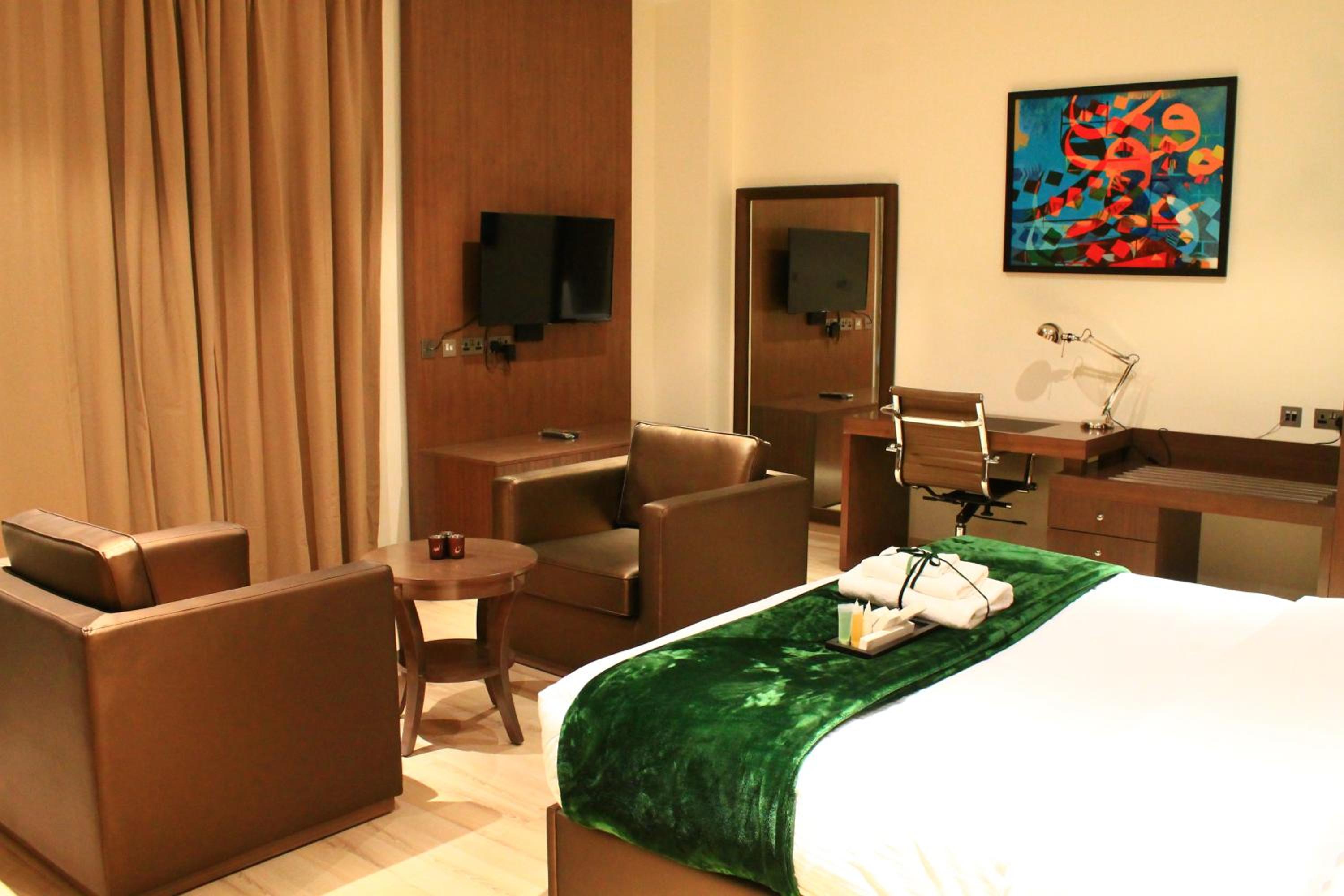 Standard King Room