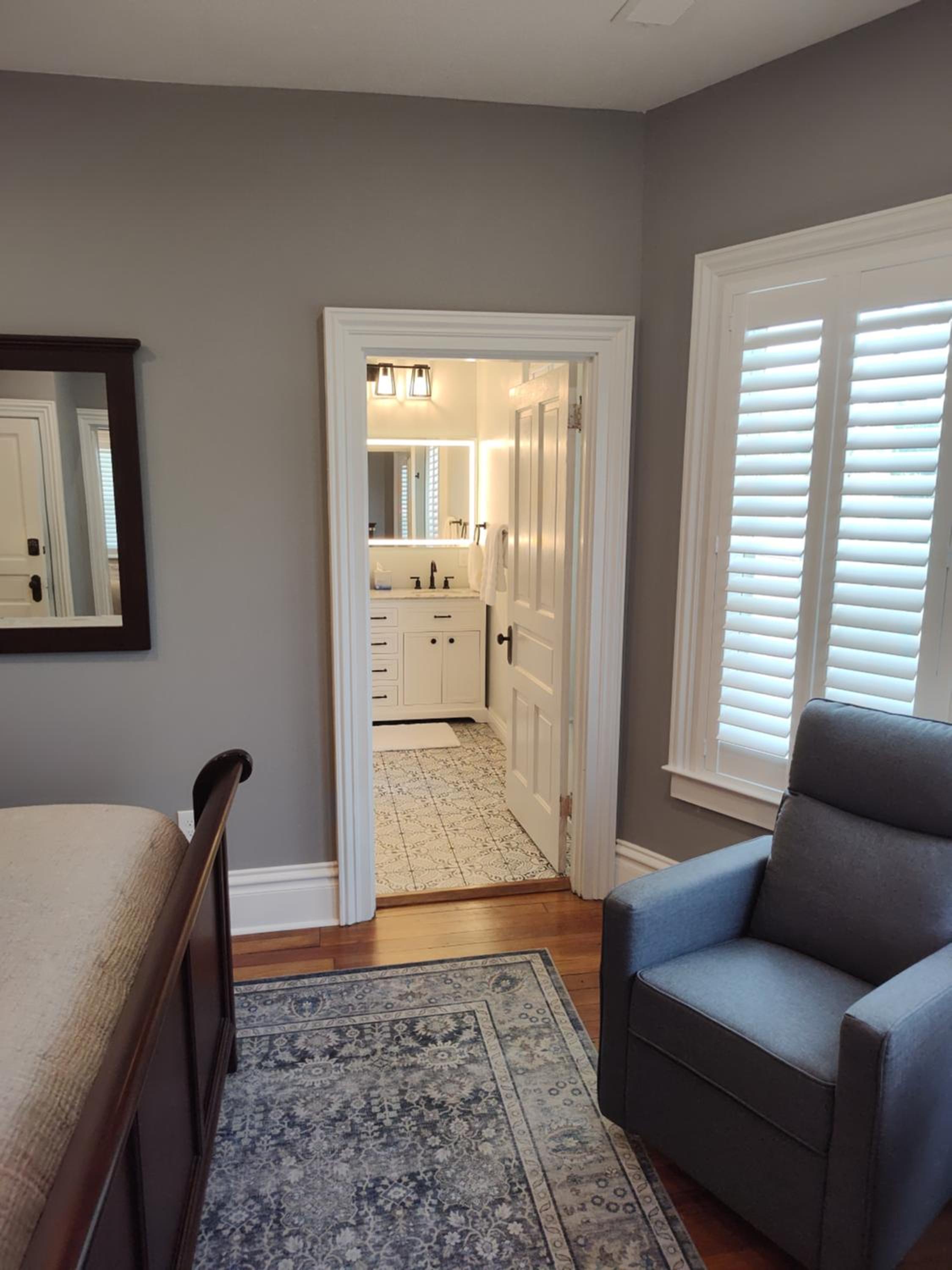 Deluxe Queen Room - Photo 6
