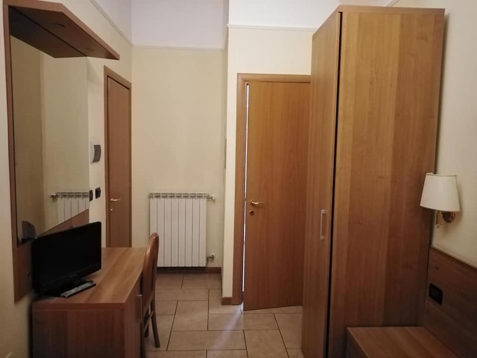 Double Room (1 Adult + 1 Child) photo 3