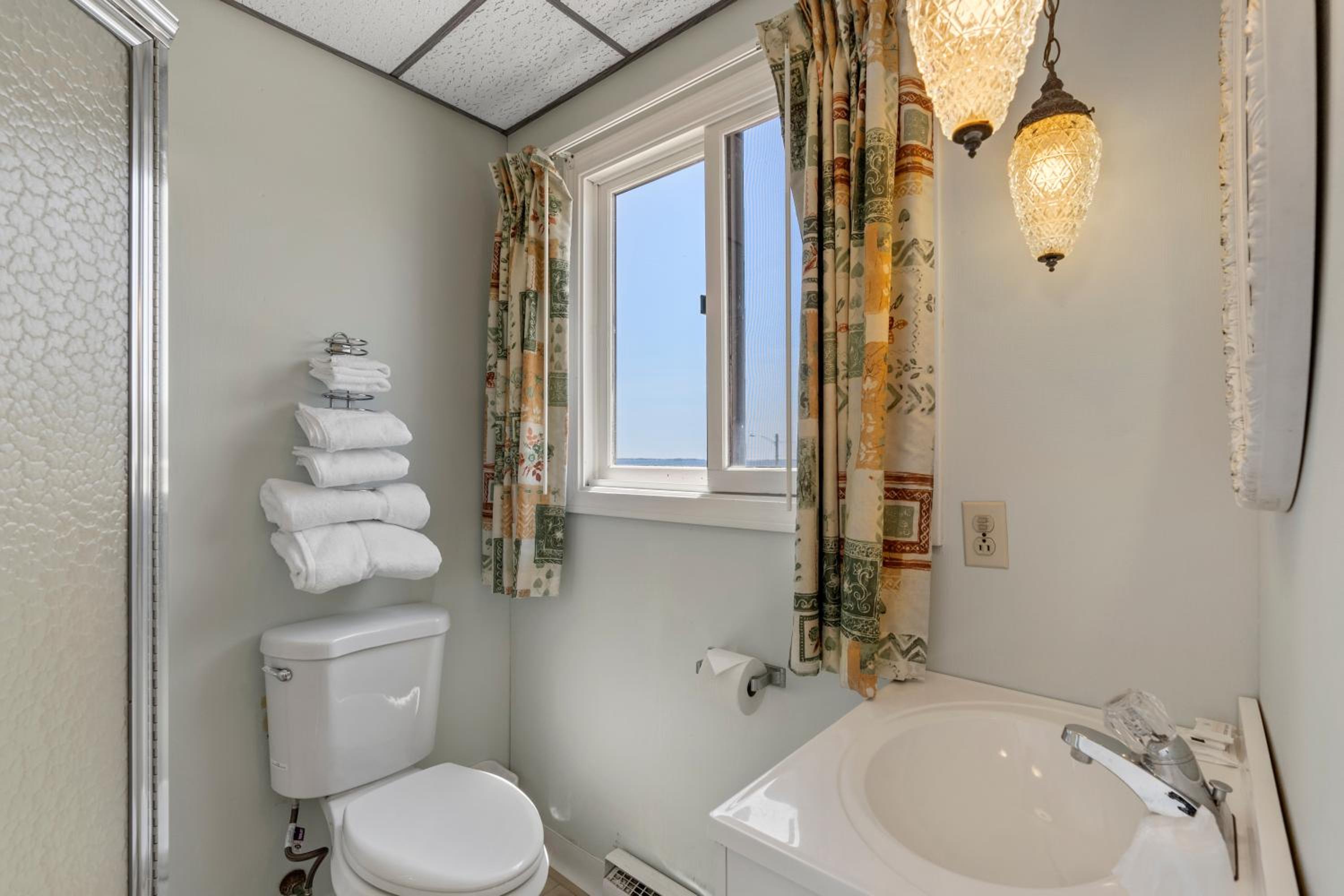 Standard Double Room - Photo 3