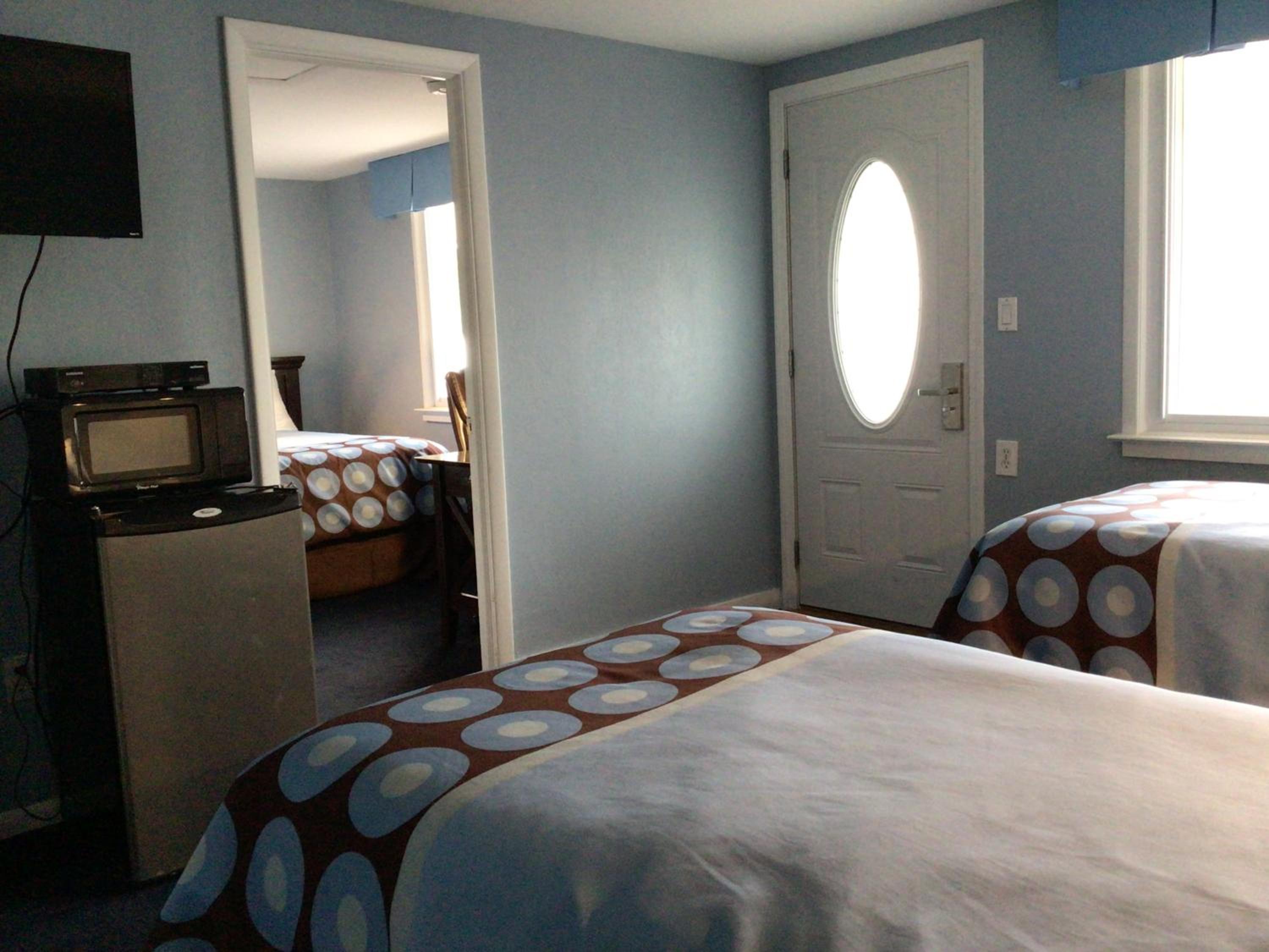 Classic Quadruple Room photo 2
