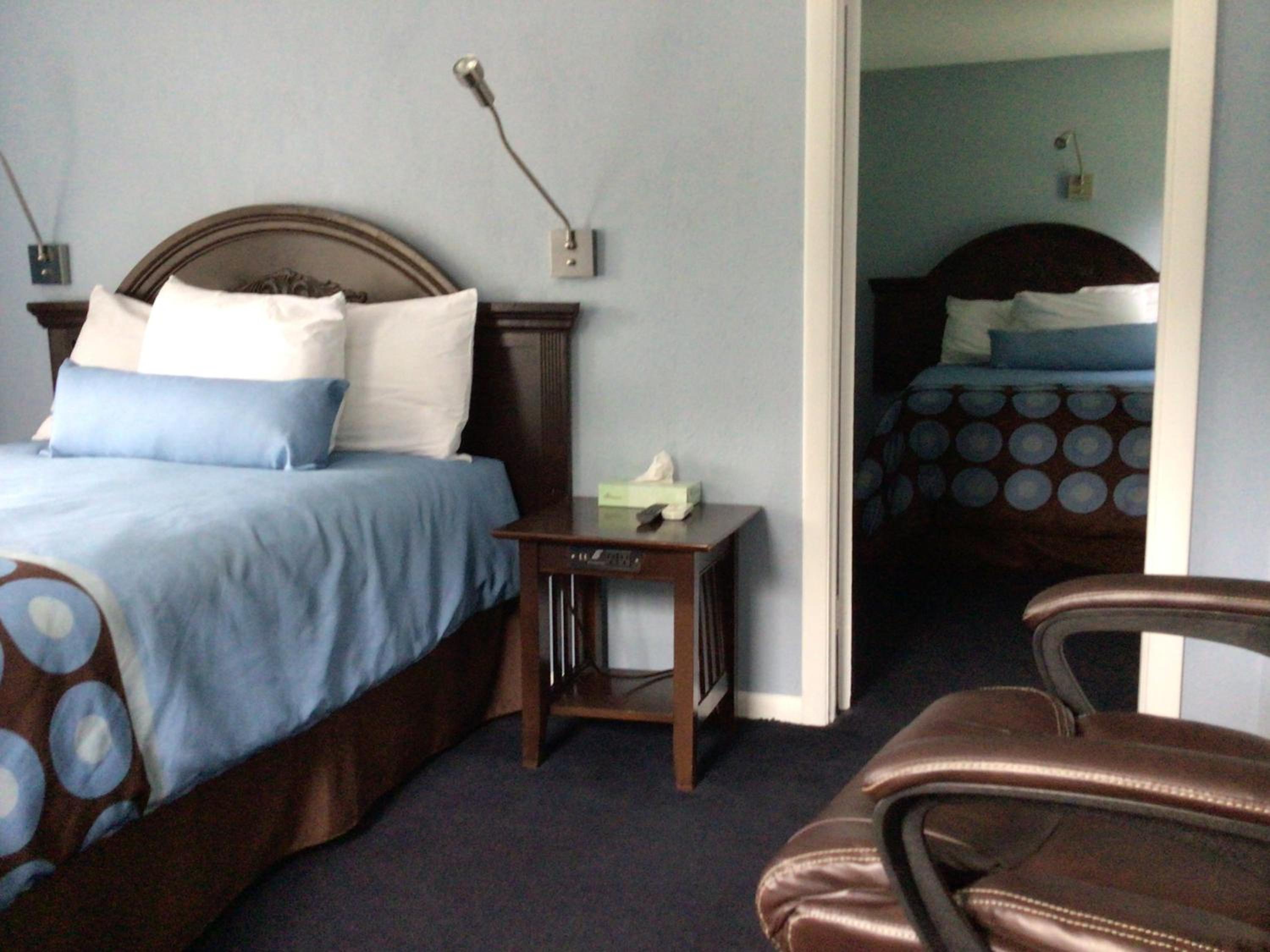 Classic Quadruple Room photo 2