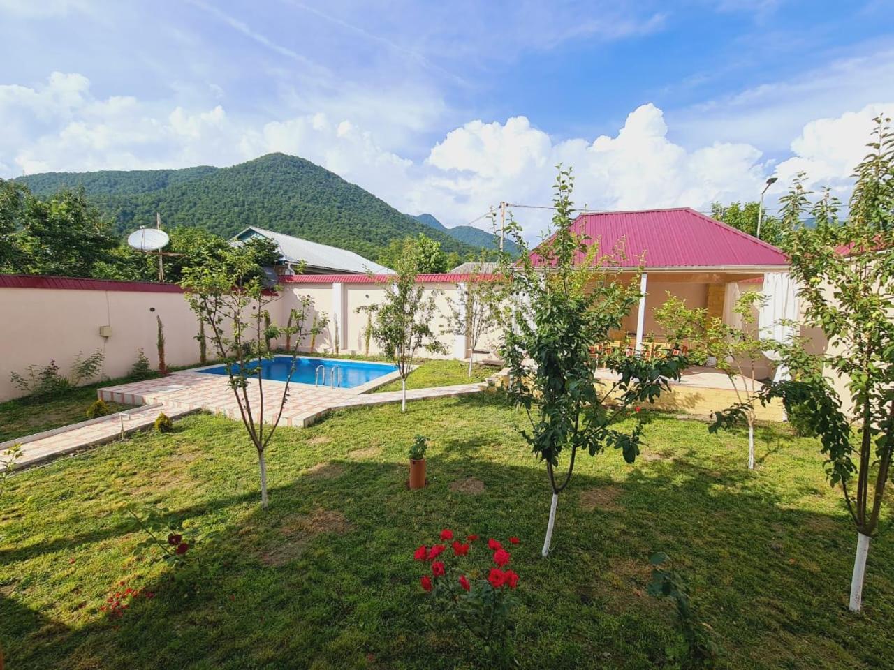 Three-Bedroom Villa photo 1