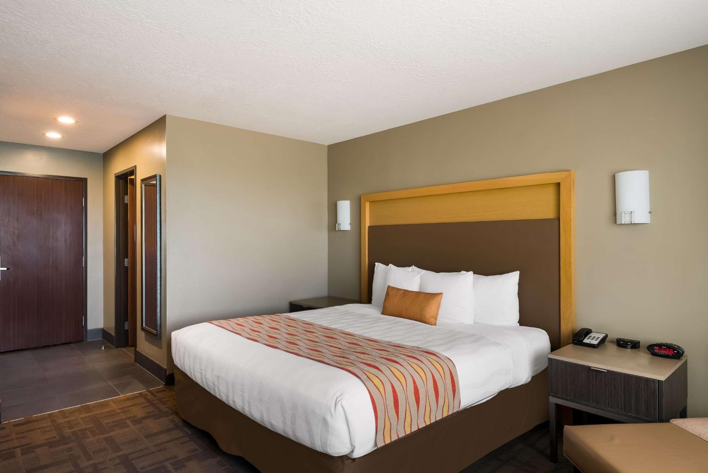 King Room with Kitchenette