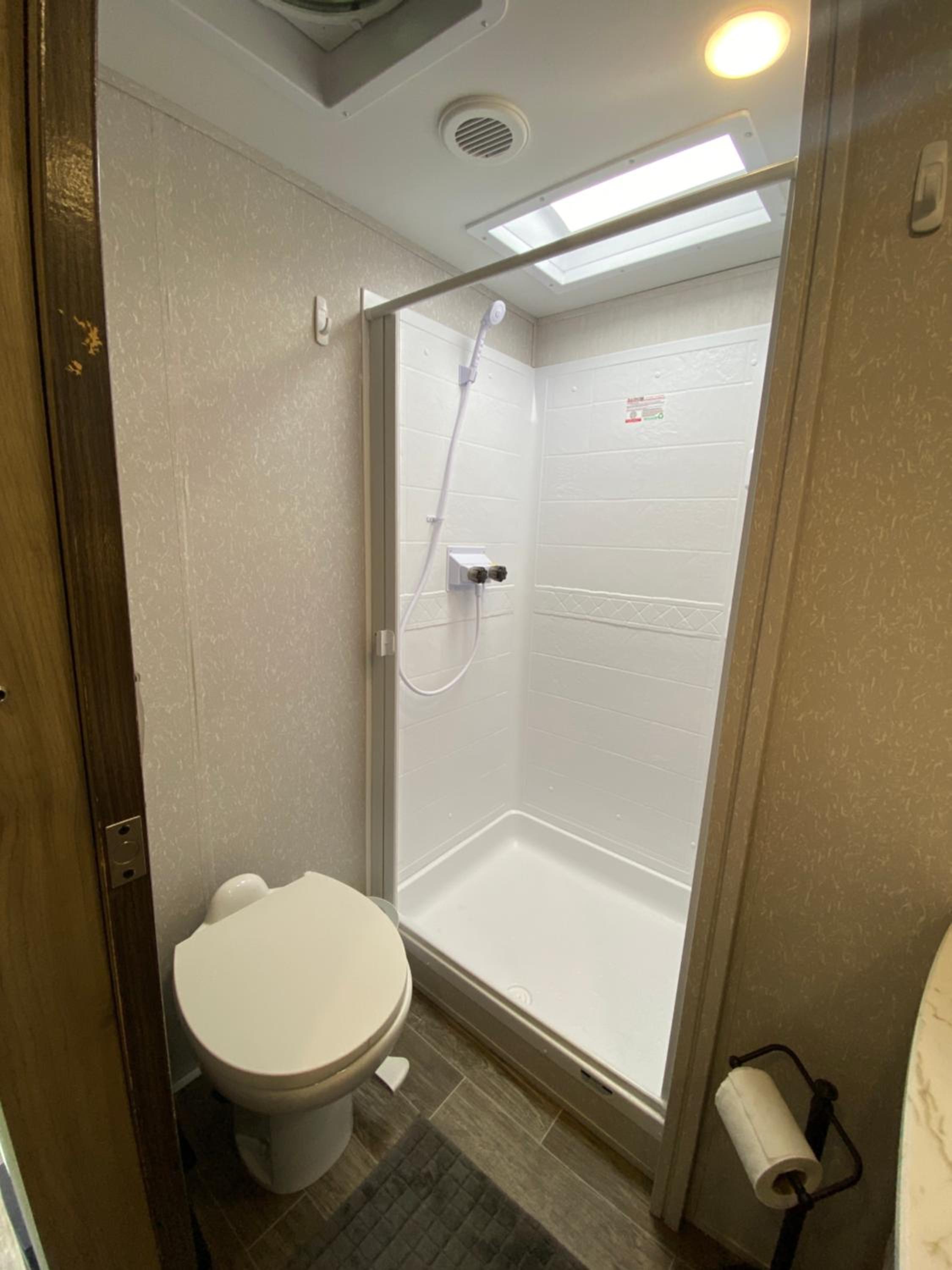 Mobile Home photo 2