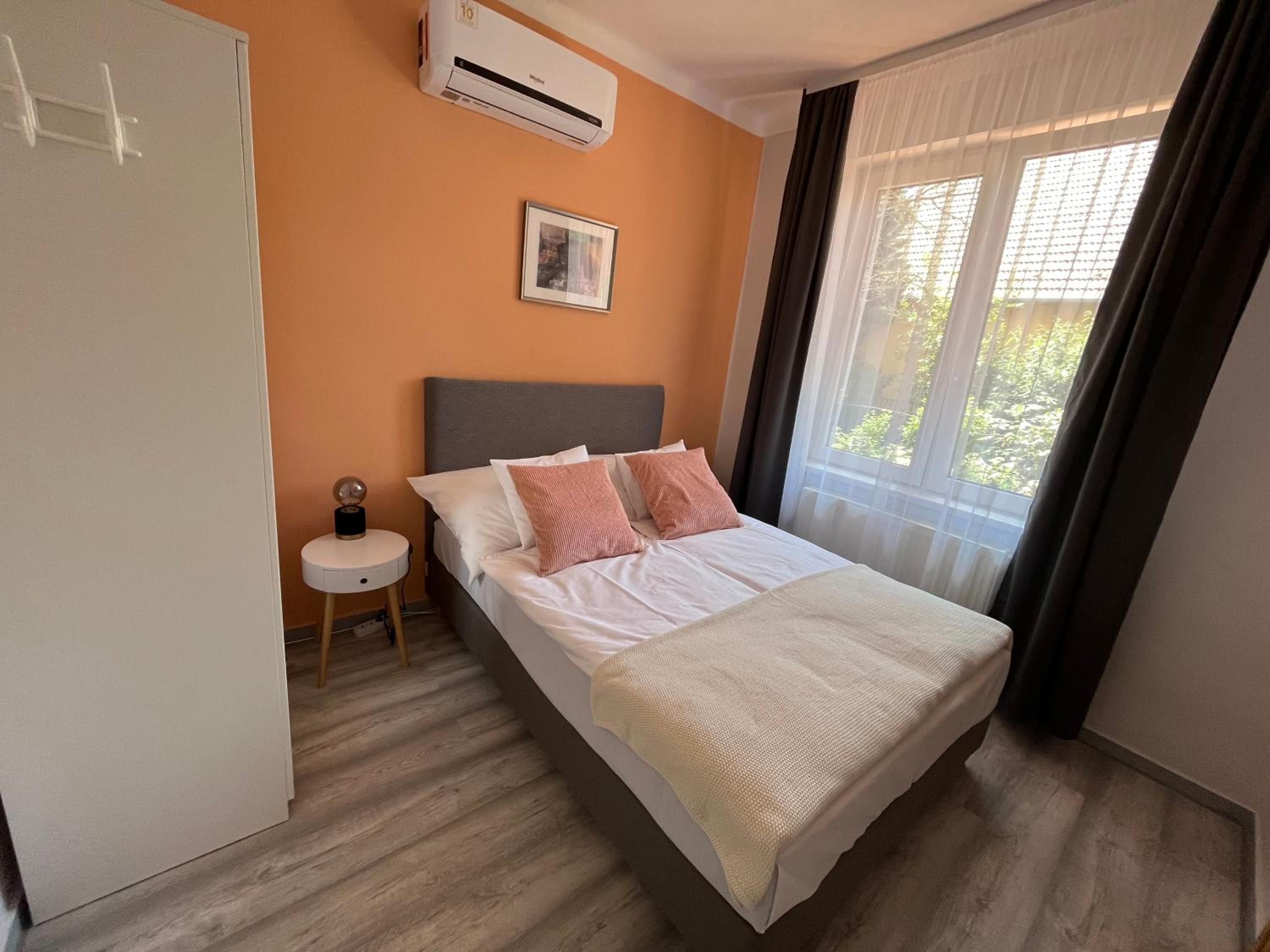 Queen Room with Garden View photo 1