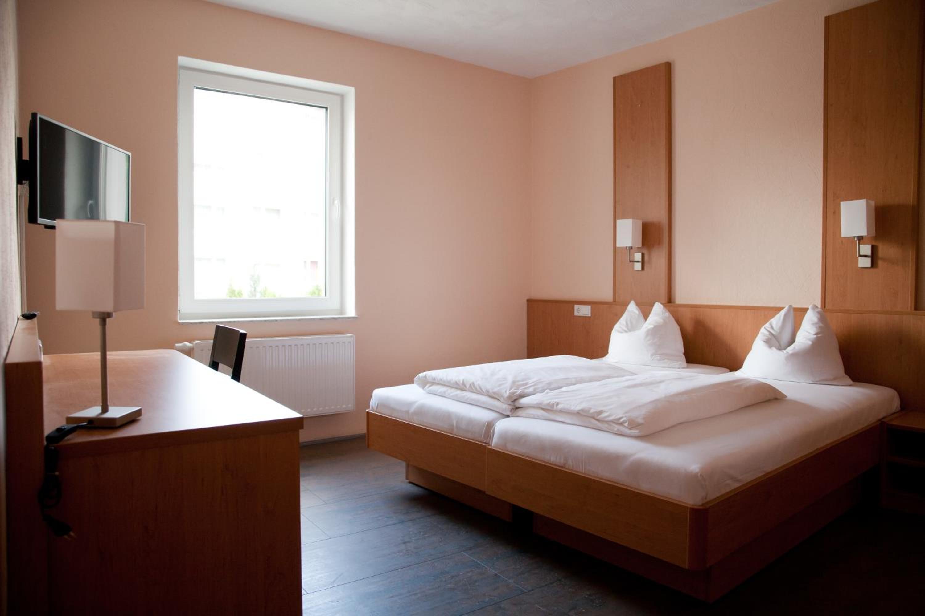 Apartment (2 Adults)