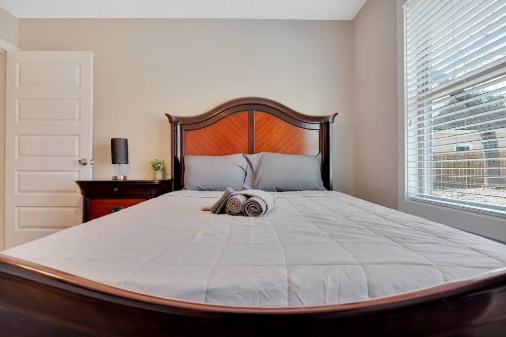Four-Bedroom House photo 3