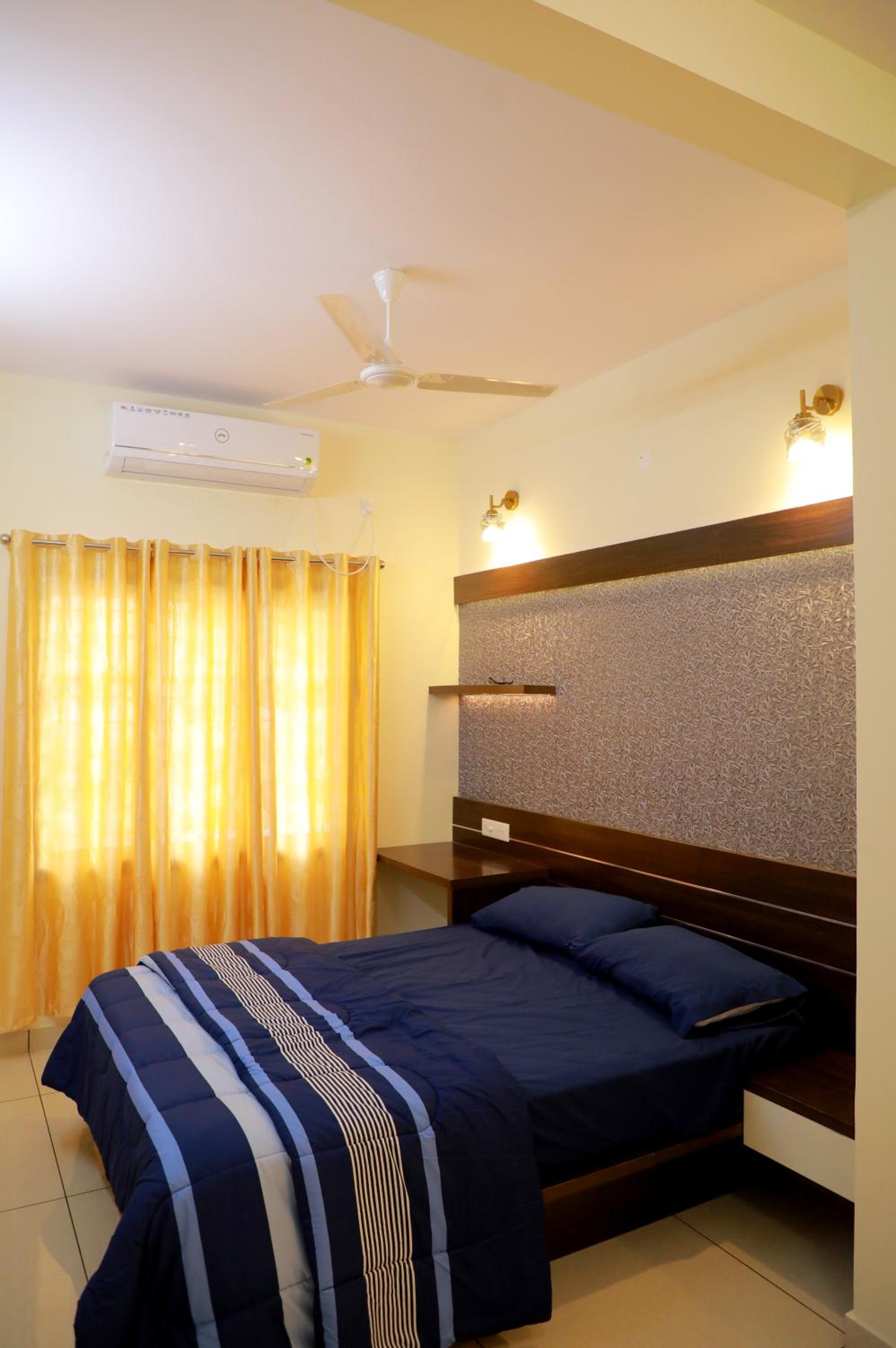 Three-Bedroom Villa photo 1