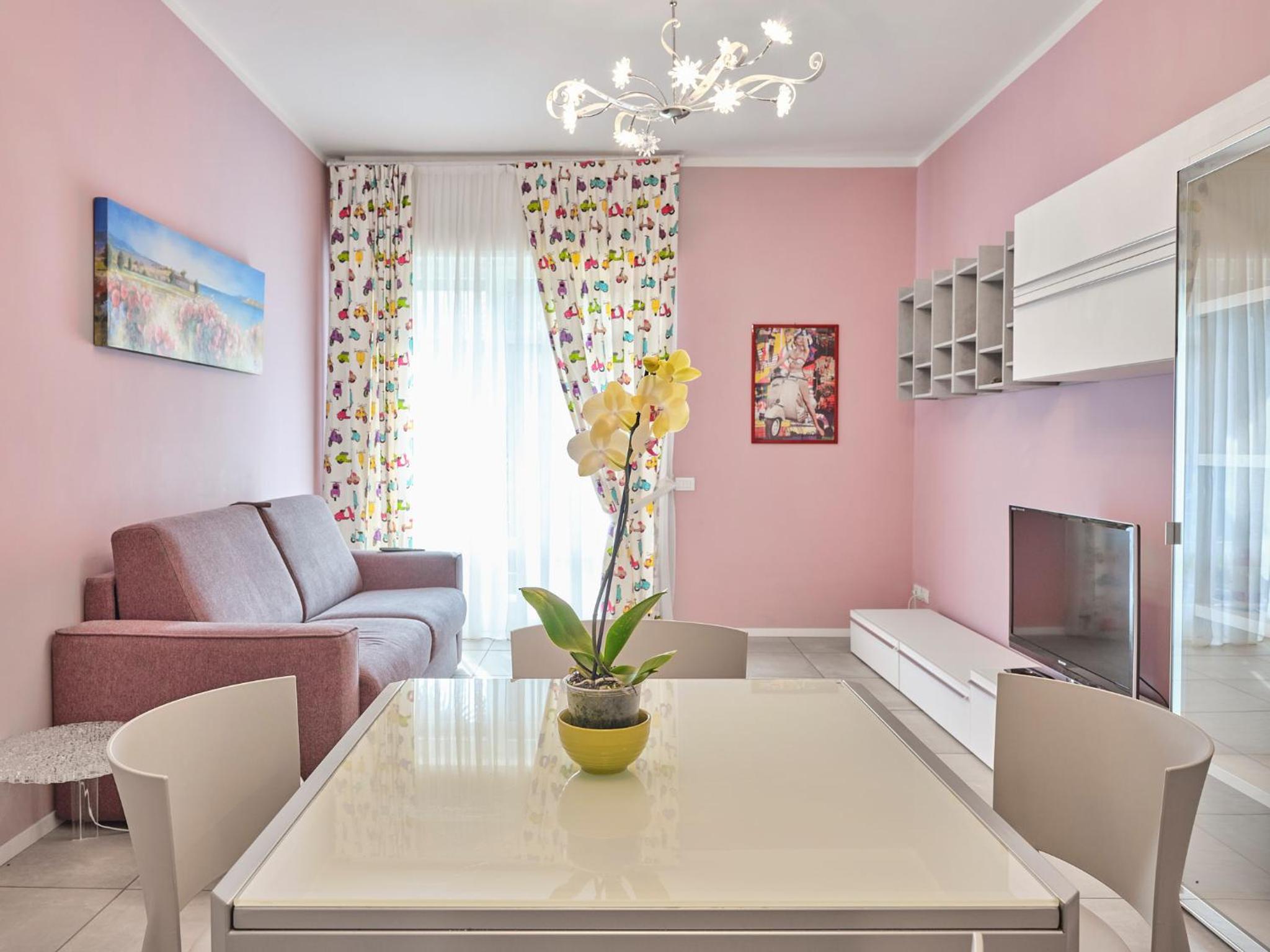 Deluxe Apartment photo 1
