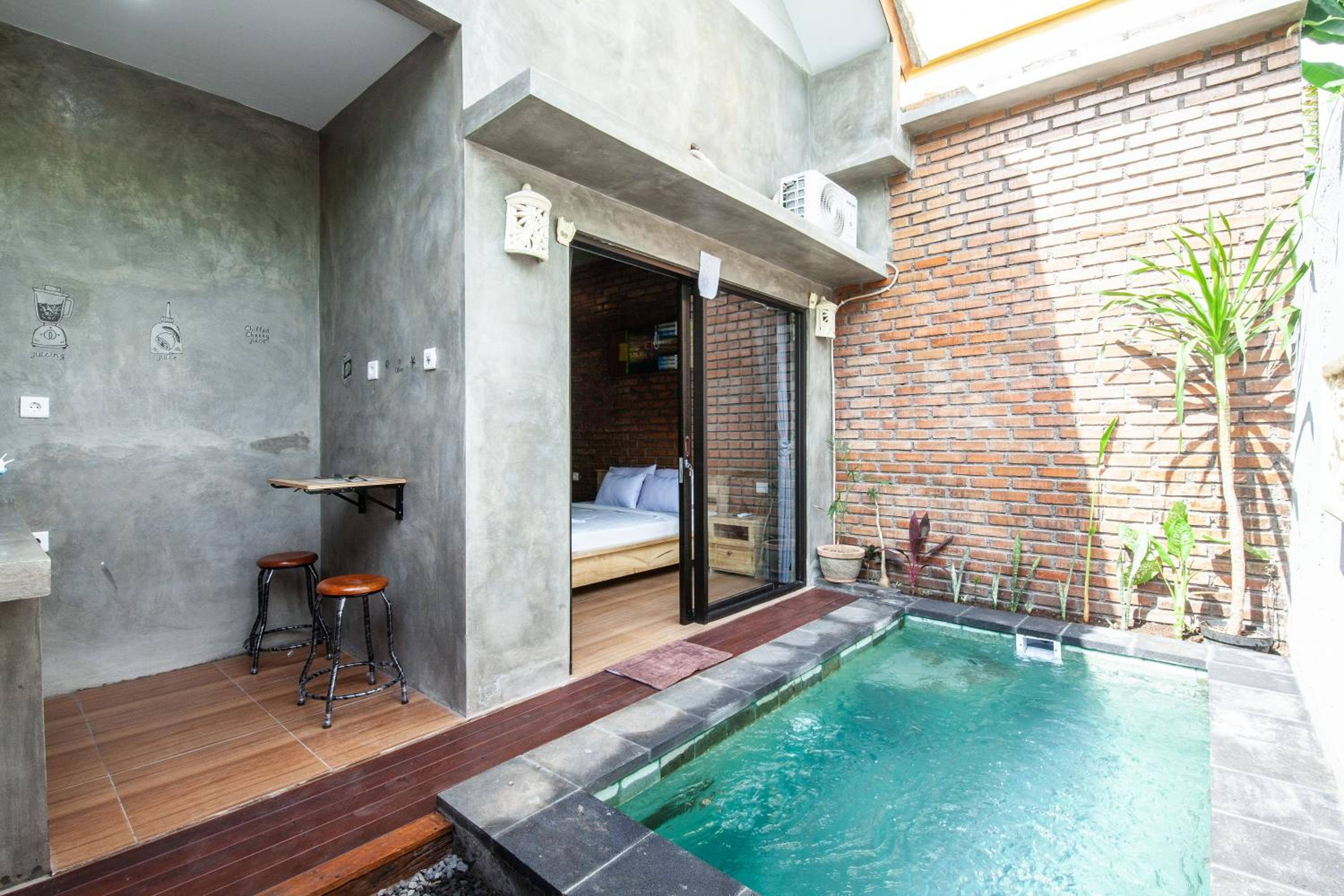 Villa with Private Pool photo 1